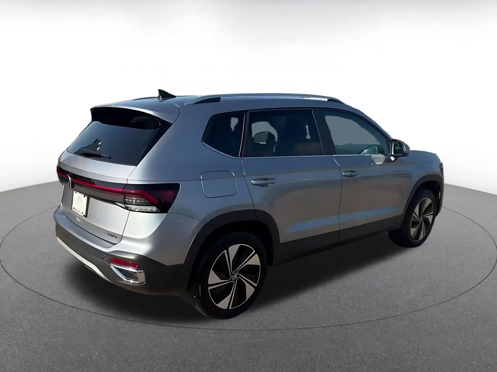 Thumbnail: 2026 Volkswagen Taos - 13