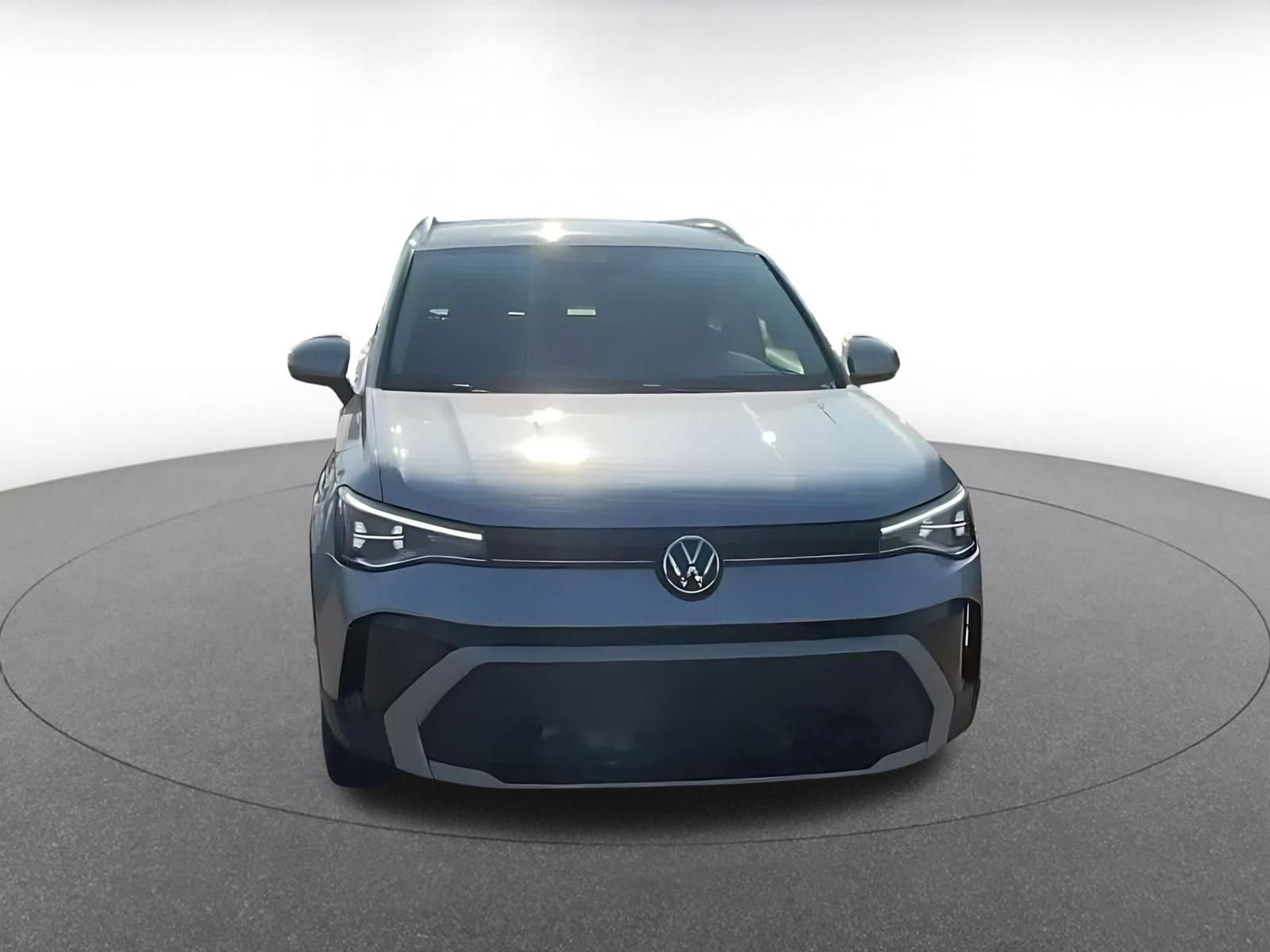 Thumbnail: 2026 Volkswagen Taos - 4