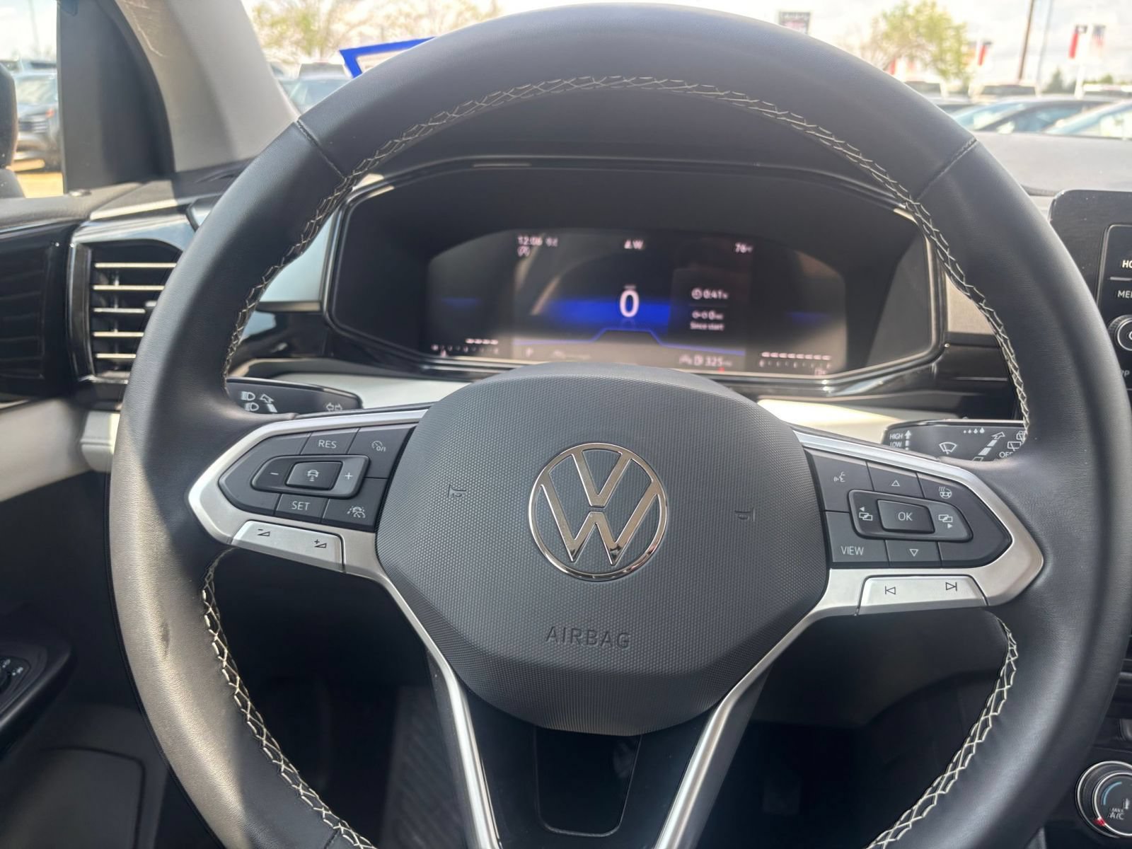 Thumbnail: 2026 Volkswagen Taos - 24