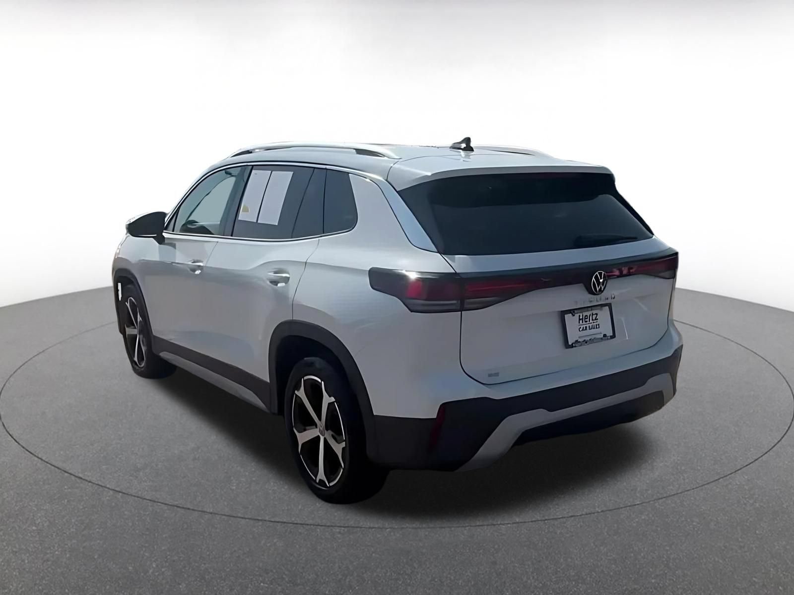 Thumbnail: 2026 Volkswagen Tiguan - 10