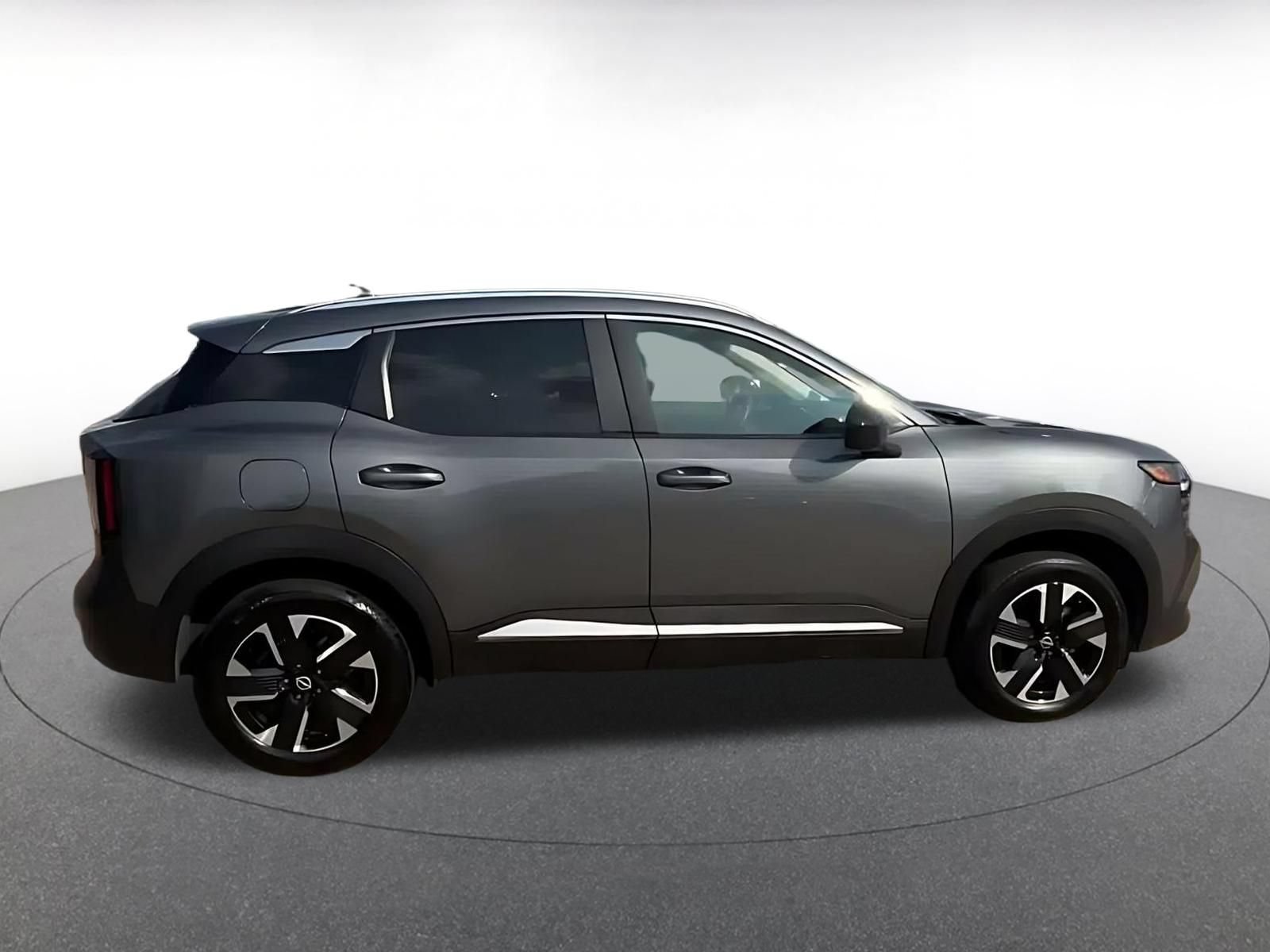 Thumbnail: 2026 Nissan Kicks - 15