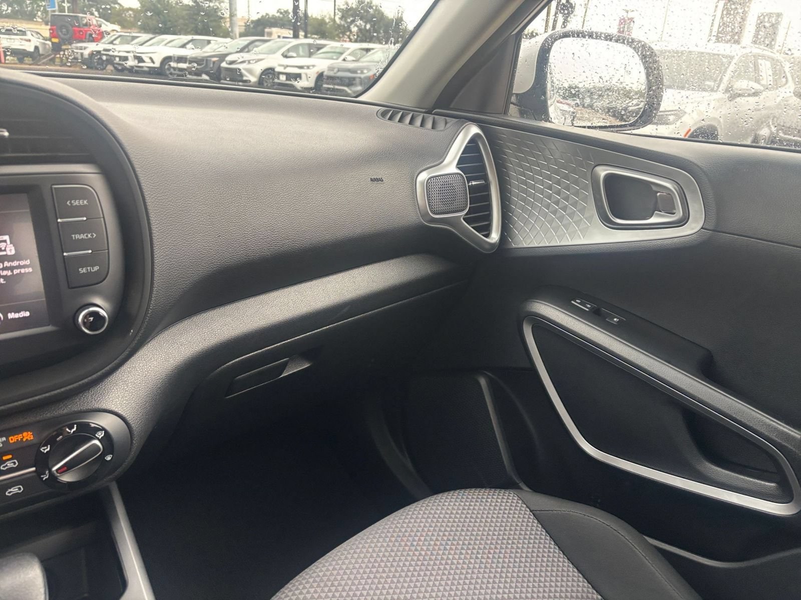 Thumbnail: 2025 Kia Soul - 32
