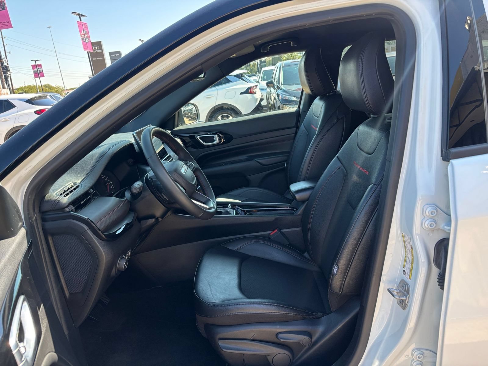 Thumbnail: 2025 Jeep Compass - 21