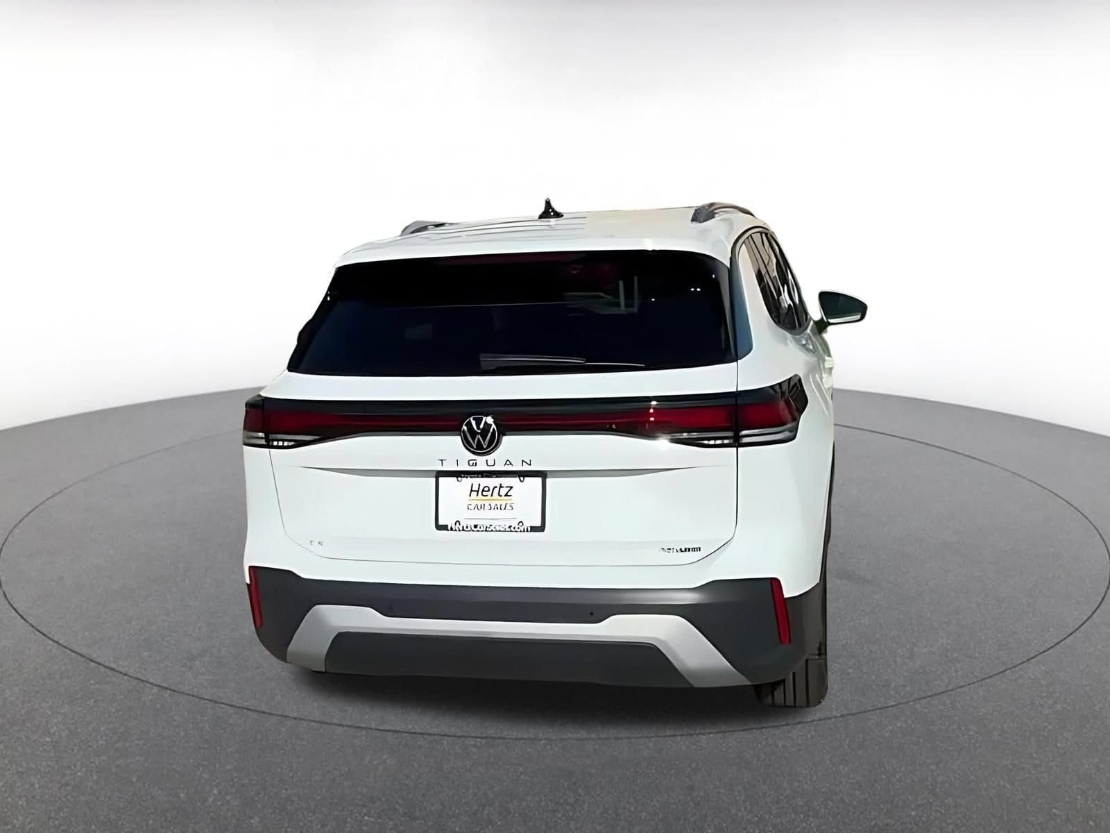 Thumbnail: 2026 Volkswagen Tiguan - 6