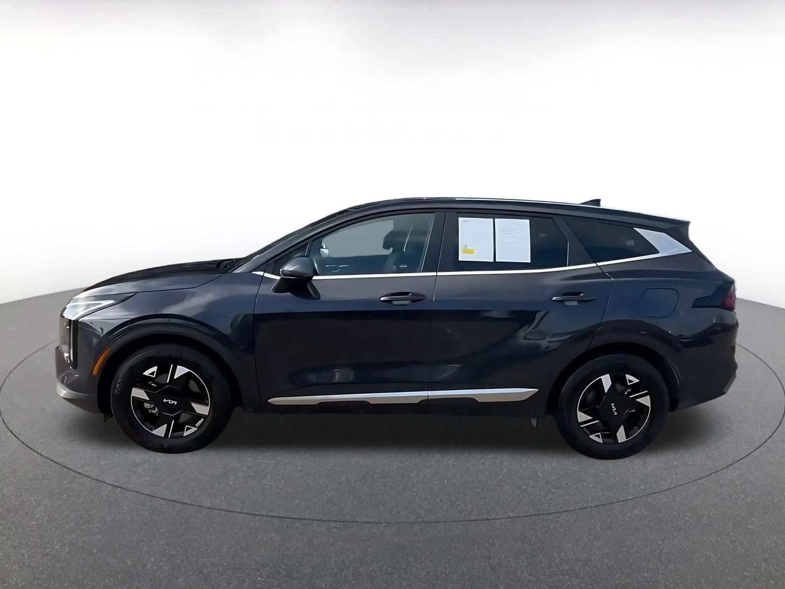 Thumbnail: 2026 Kia Sportage - 8