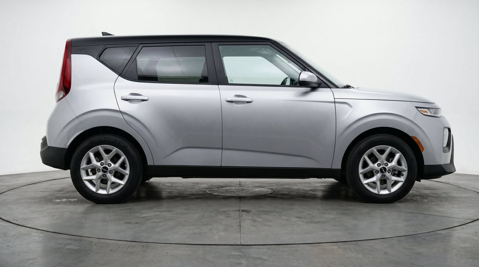 Thumbnail: 2025 Kia Soul - 9