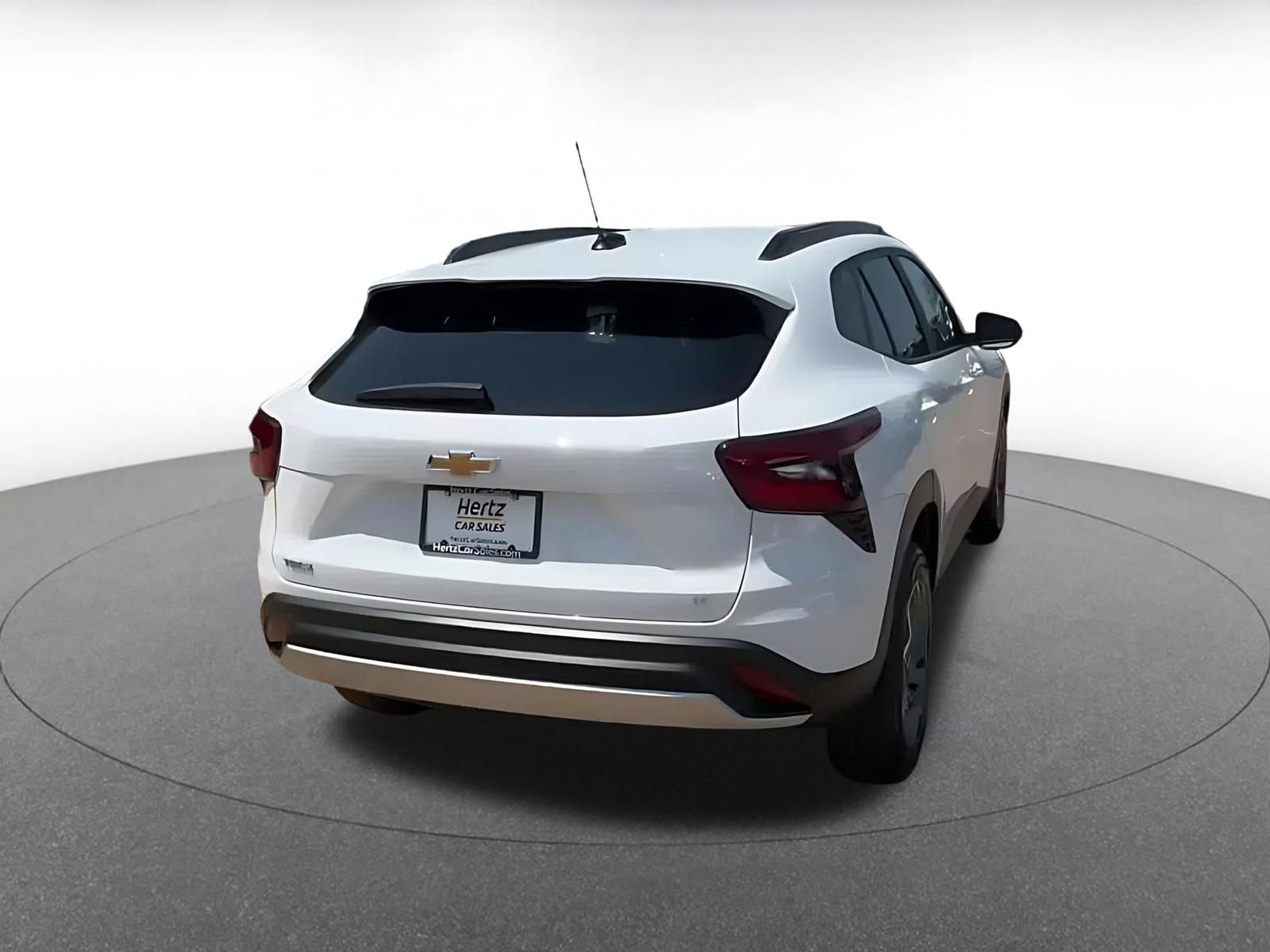 Thumbnail: 2025 Chevrolet Trax - 14