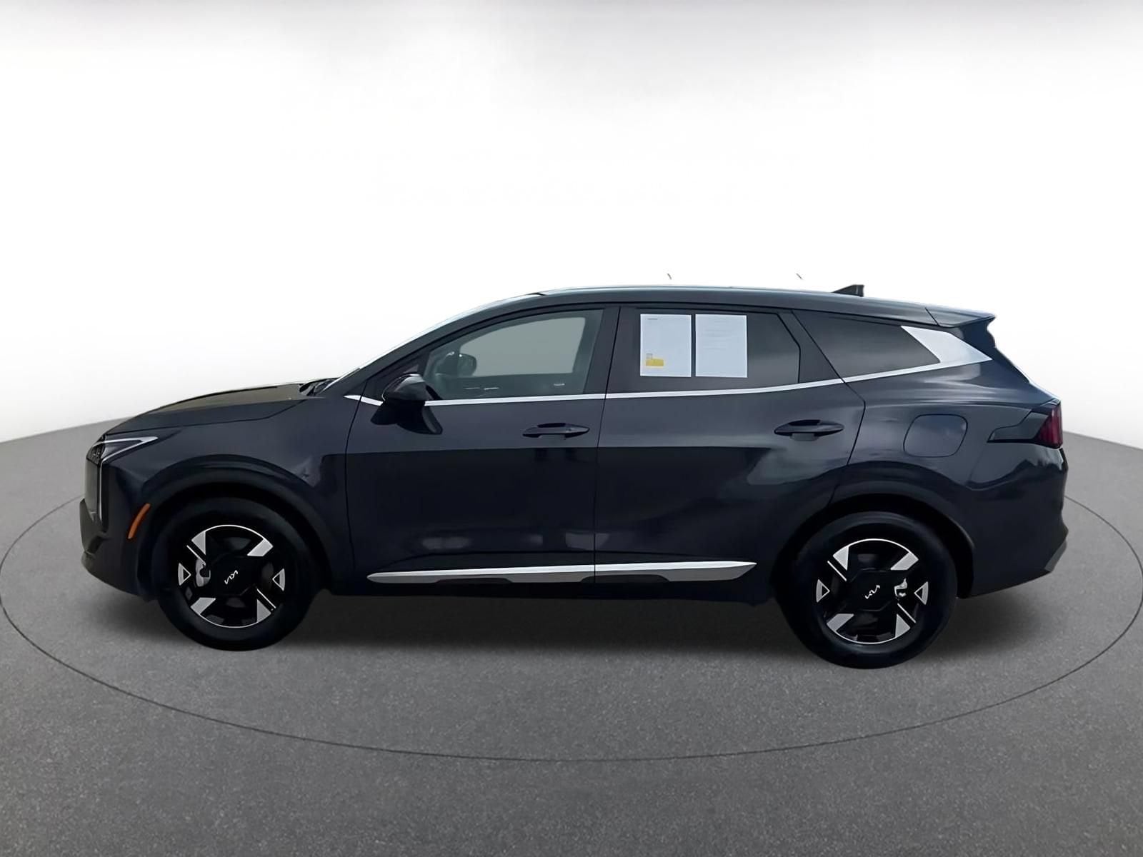 Thumbnail: 2026 Kia Sportage - 8