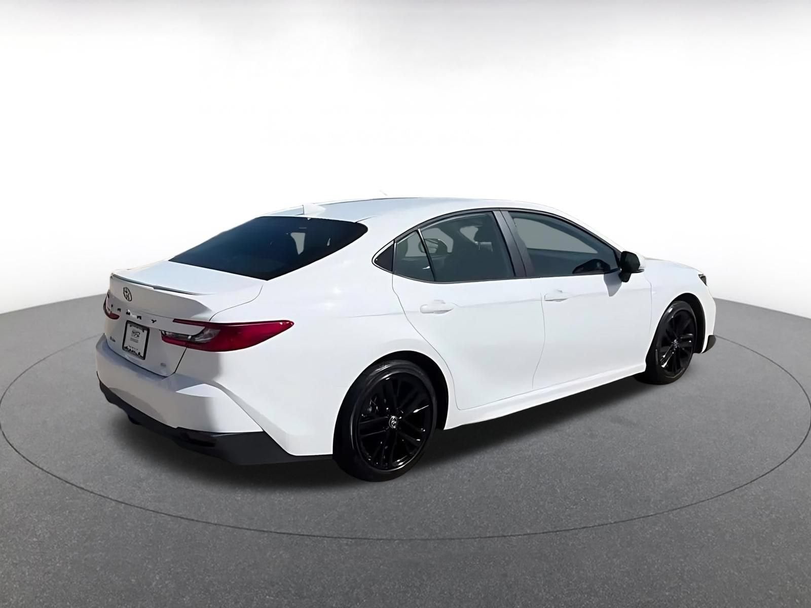 Thumbnail: 2026 Toyota Camry - 13