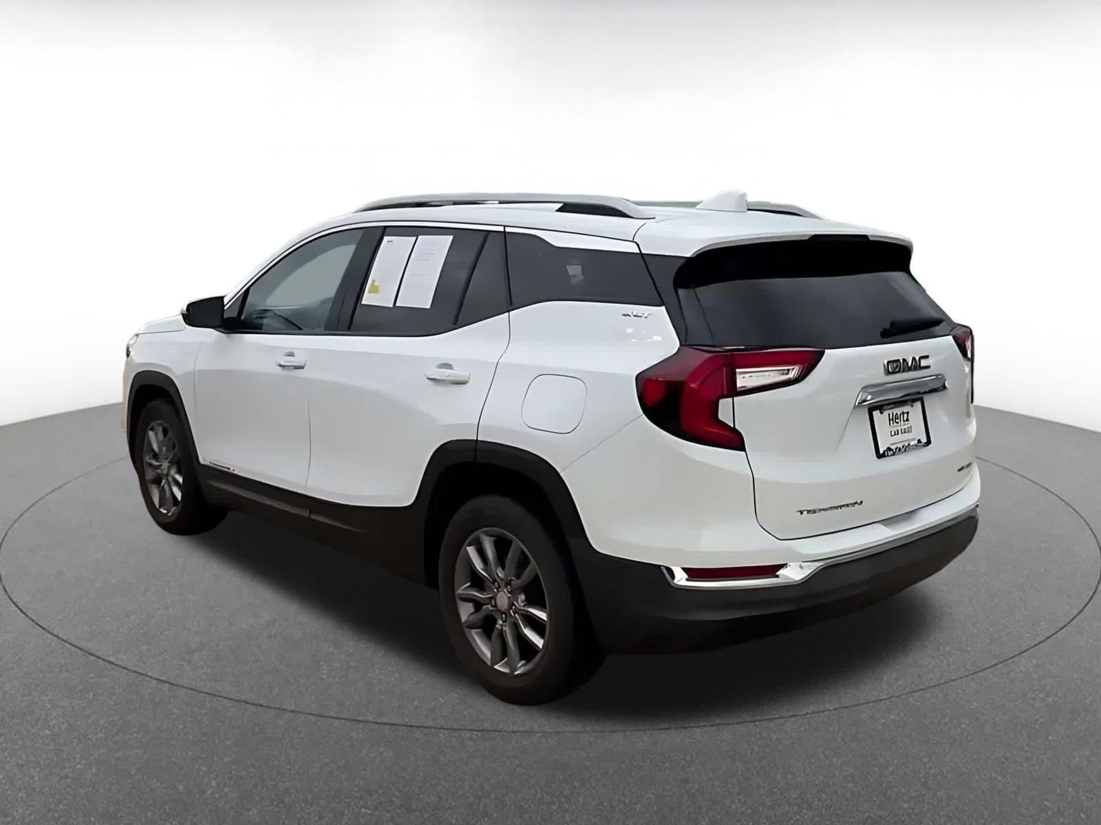Thumbnail: 2024 GMC Terrain - 10