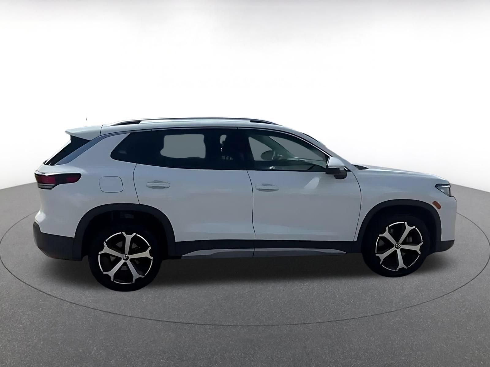 Thumbnail: 2026 Volkswagen Tiguan - 15