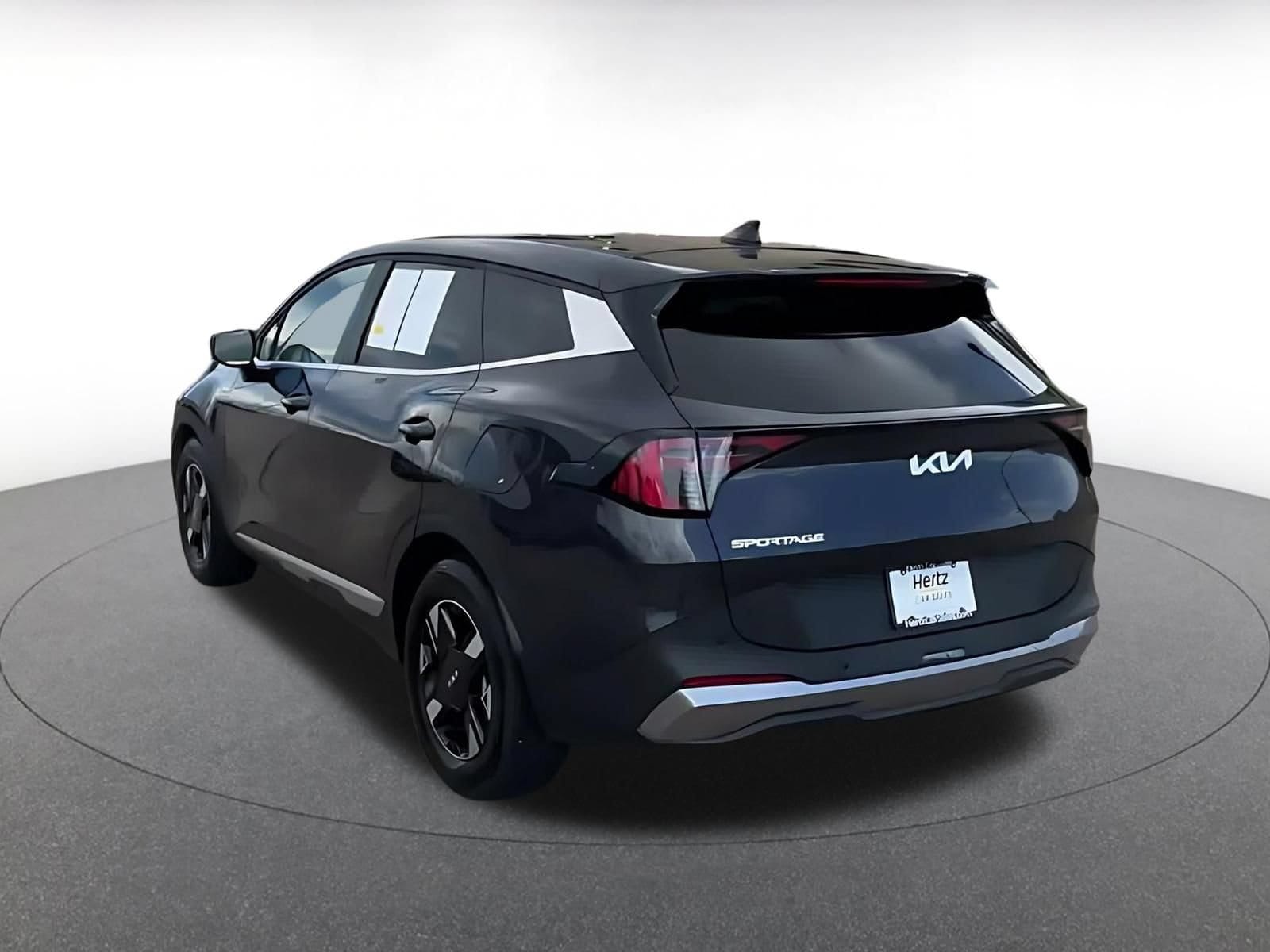 Thumbnail: 2026 Kia Sportage - 10