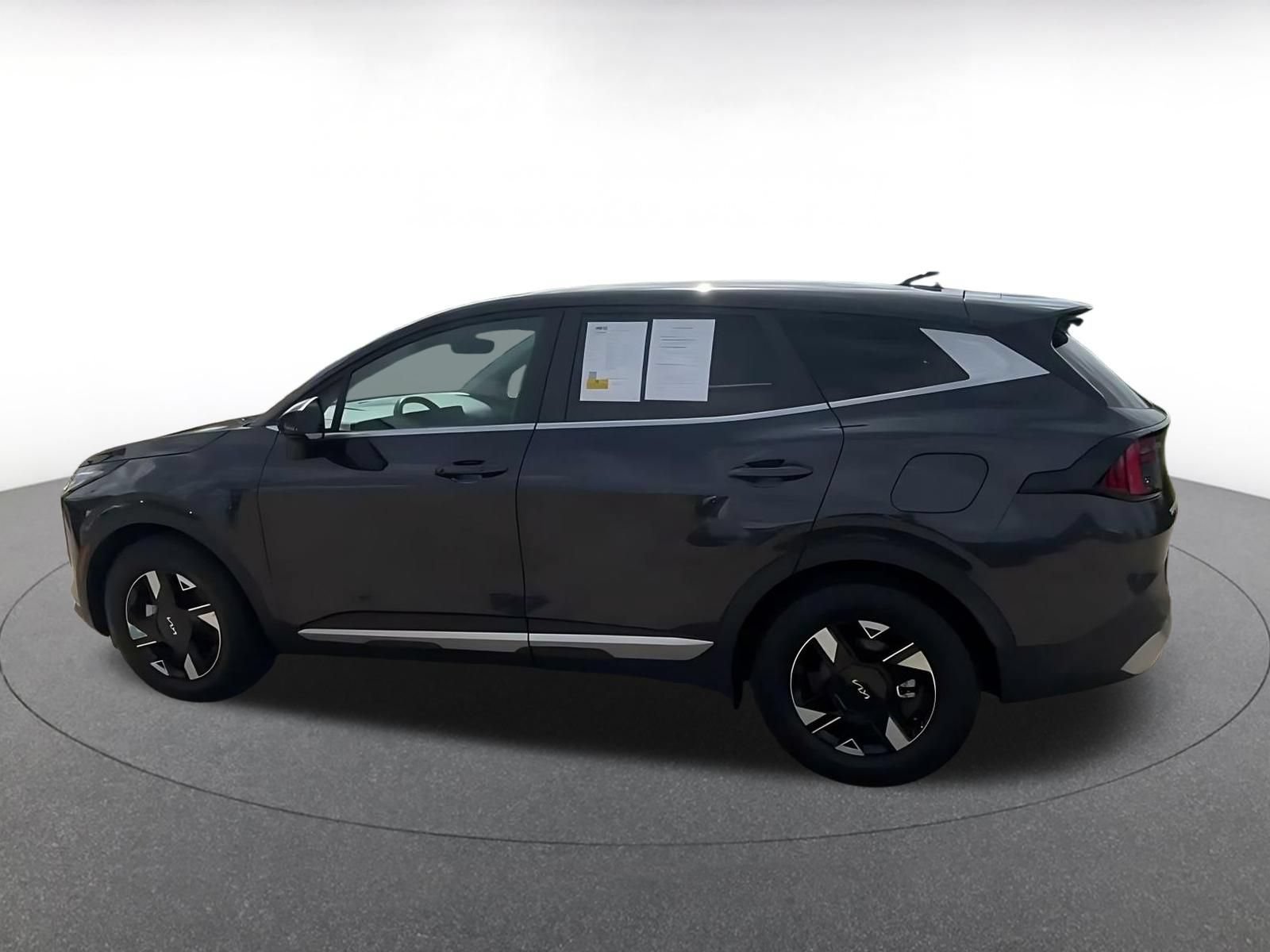 Thumbnail: 2026 Kia Sportage - 9