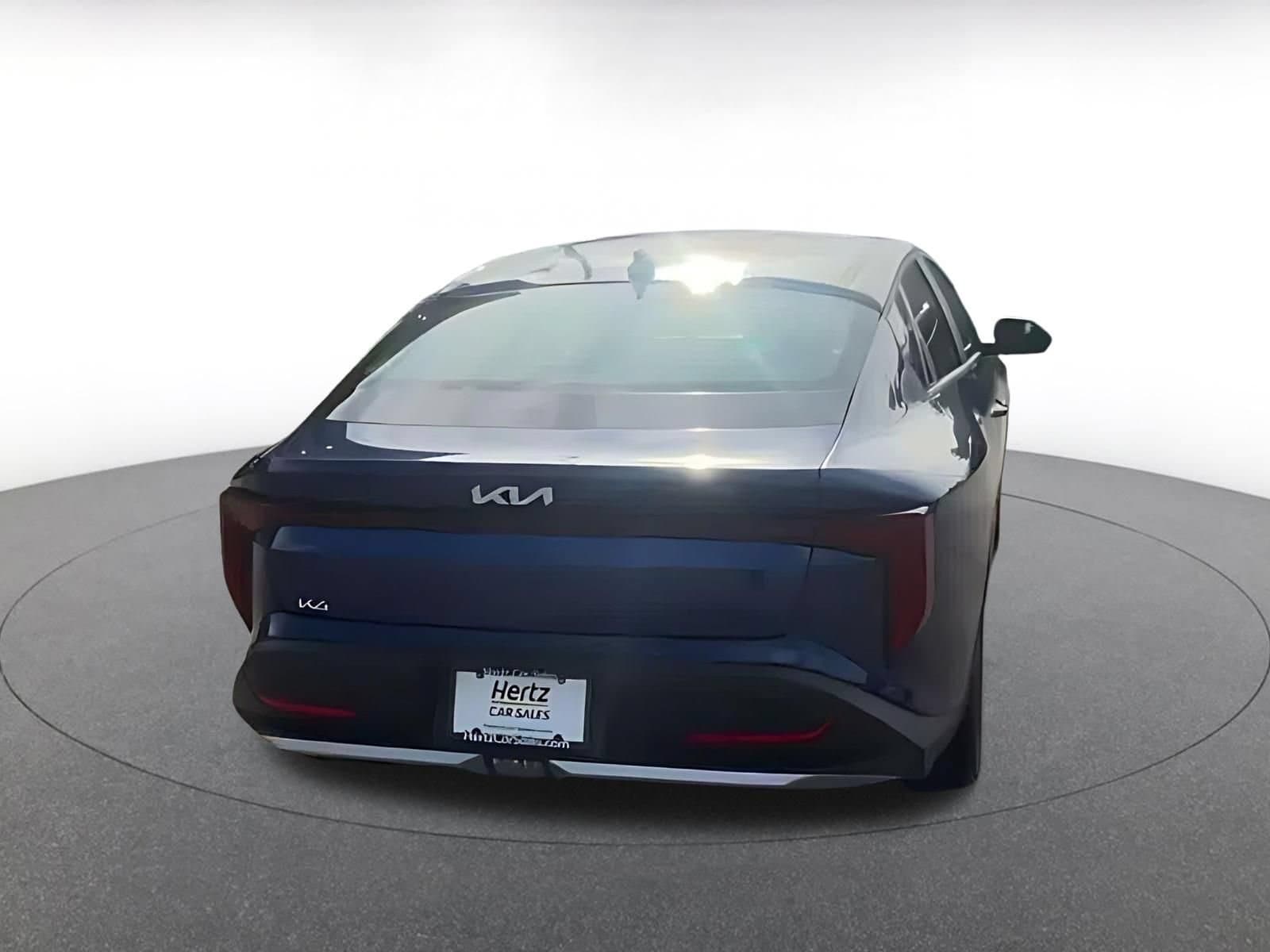 Thumbnail: 2026 Kia K4 - 14