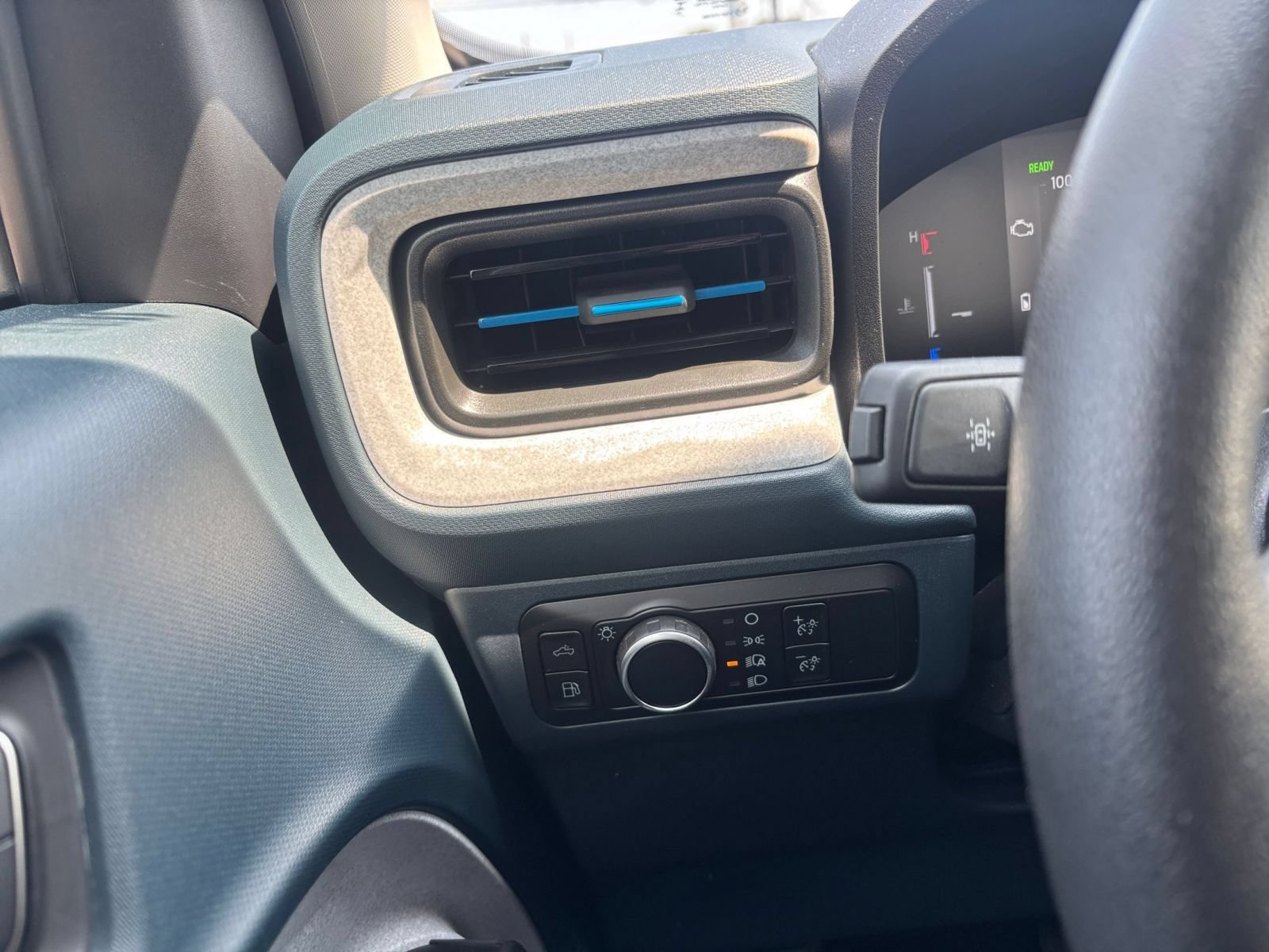 Thumbnail: 2026 Ford Maverick - 31