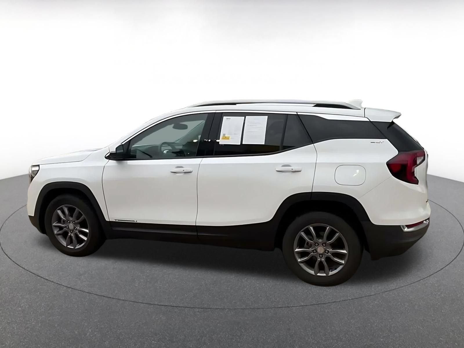 Thumbnail: 2024 GMC Terrain - 9