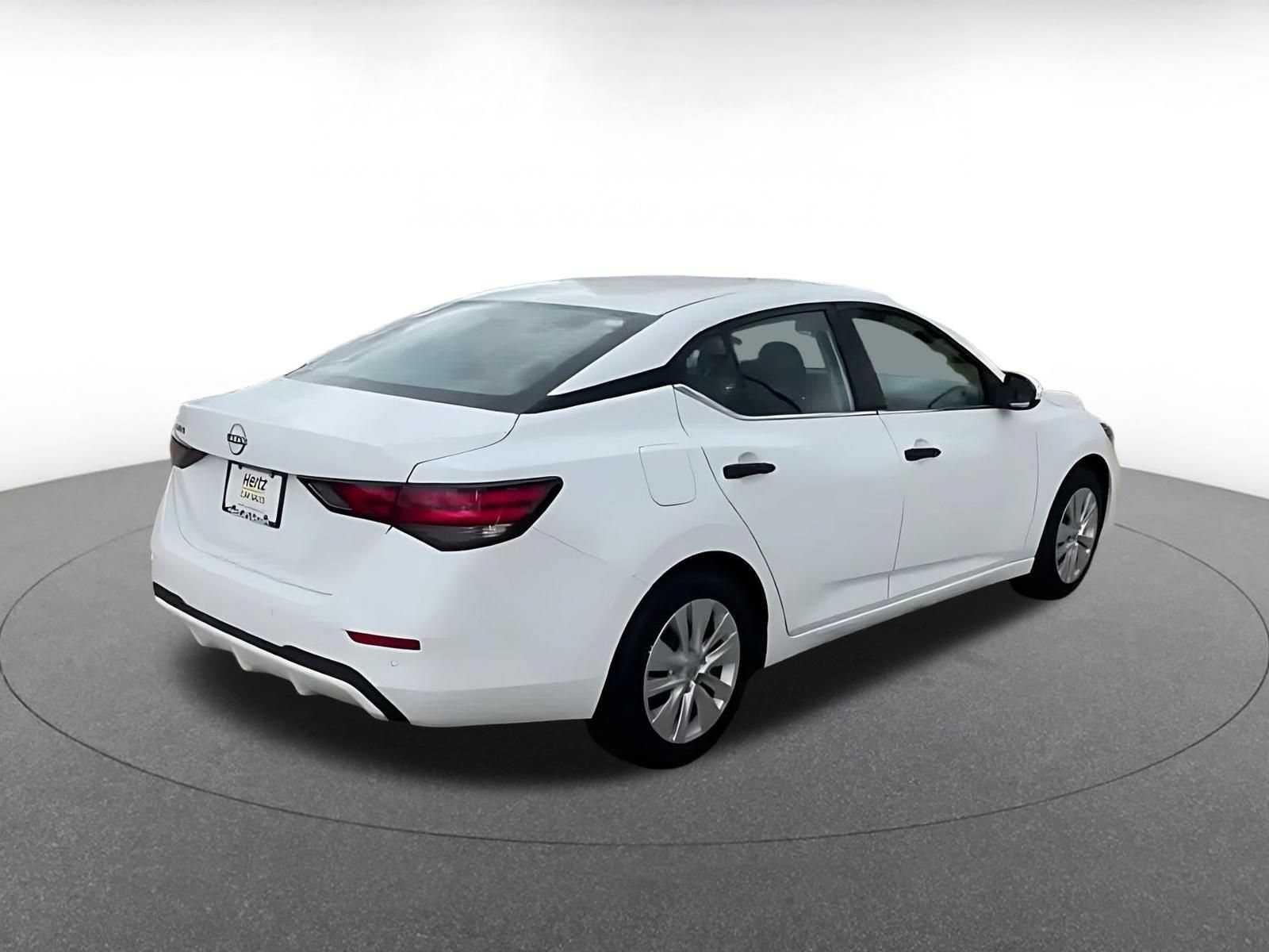 Thumbnail: 2025 Nissan Sentra - 12