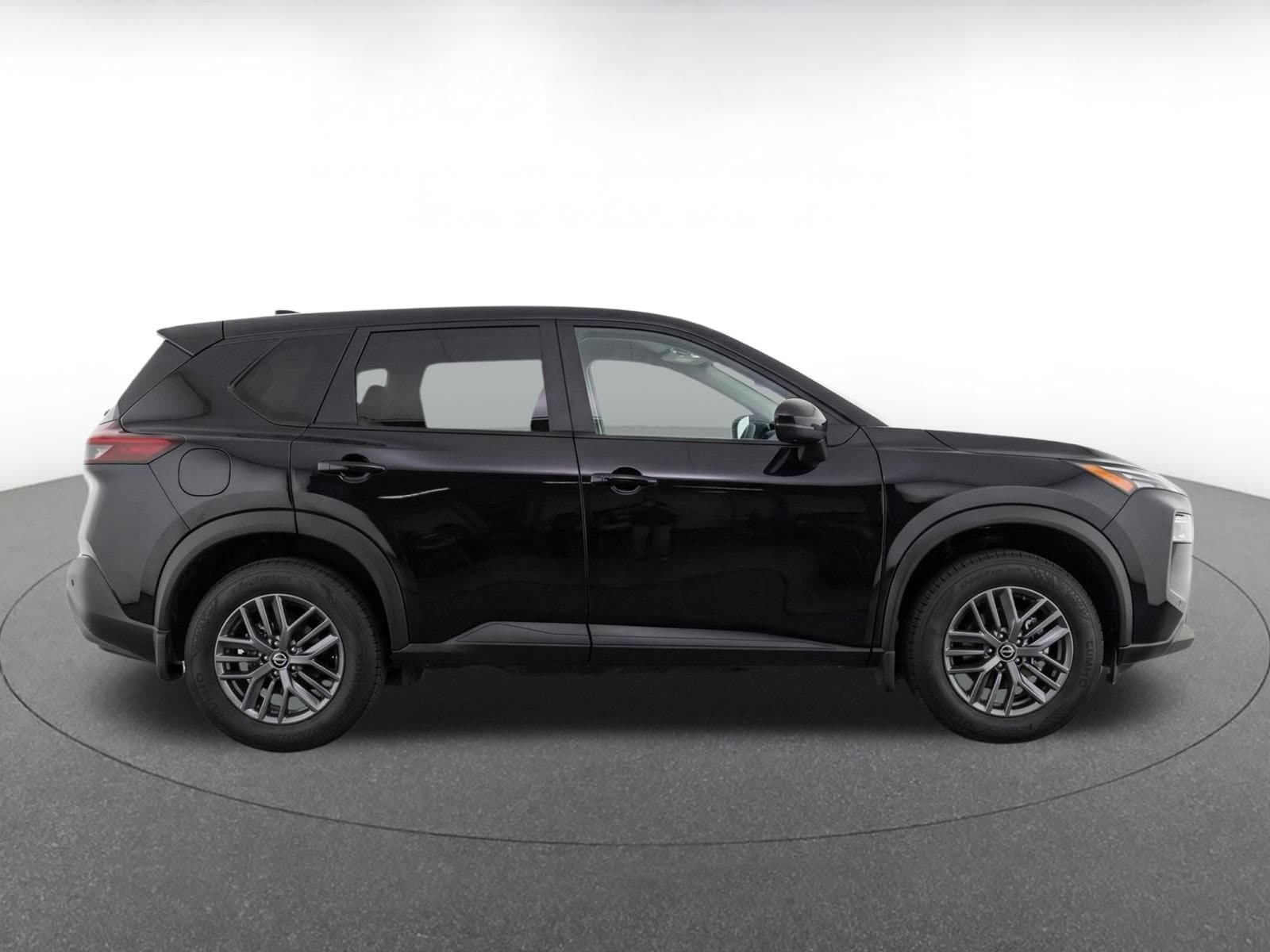 Thumbnail: 2026 Nissan Rogue - 9