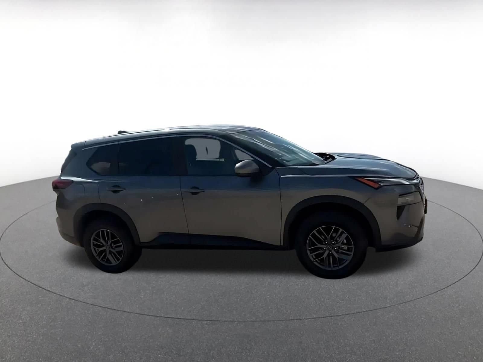 Thumbnail: 2026 Nissan Rogue - 2