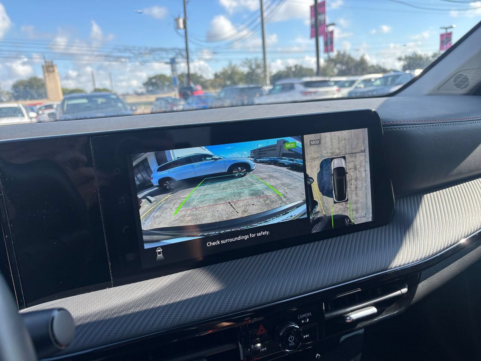 Thumbnail: 2026 Nissan Kicks - 21