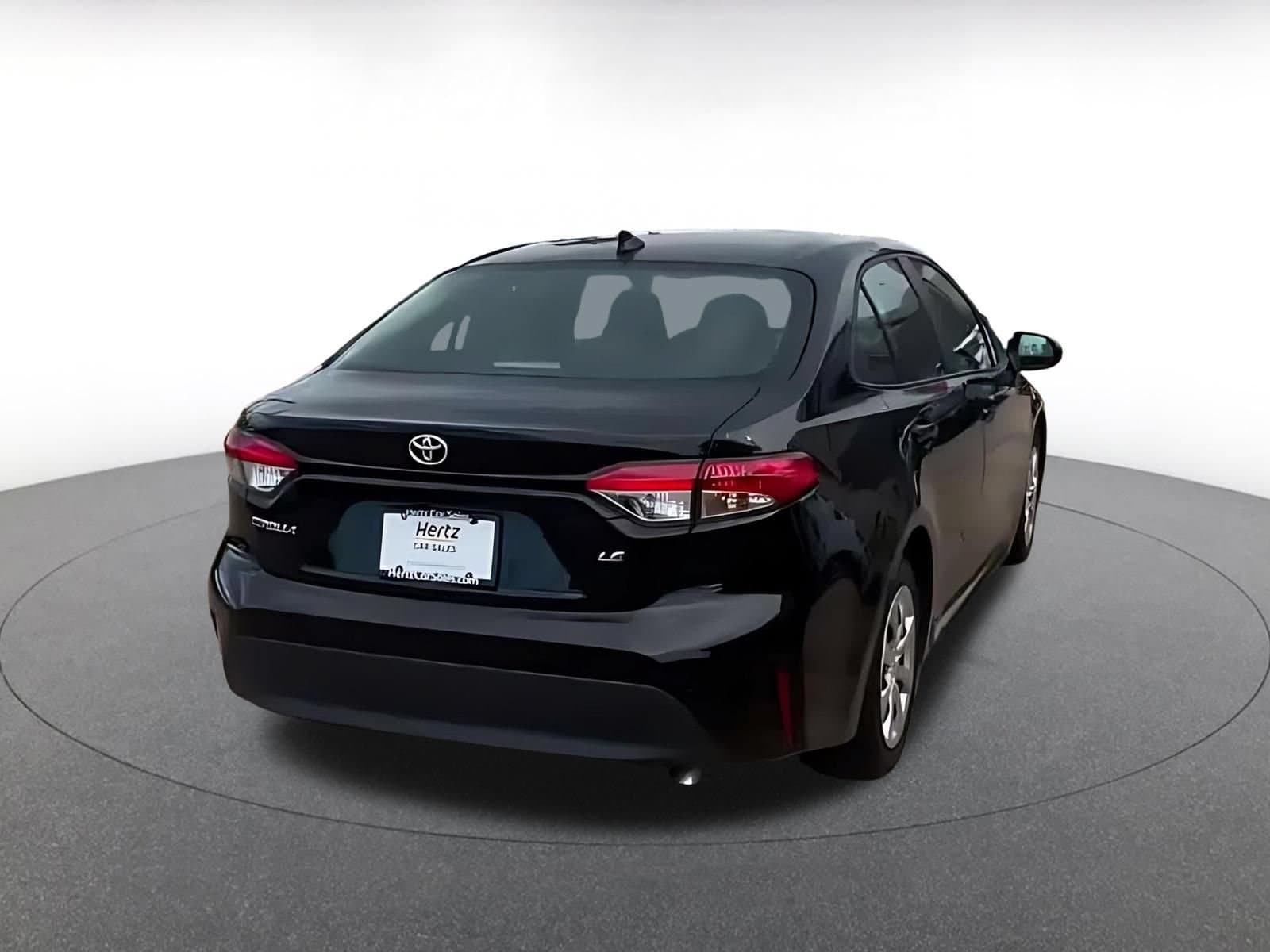Thumbnail: 2025 Toyota Corolla - 14