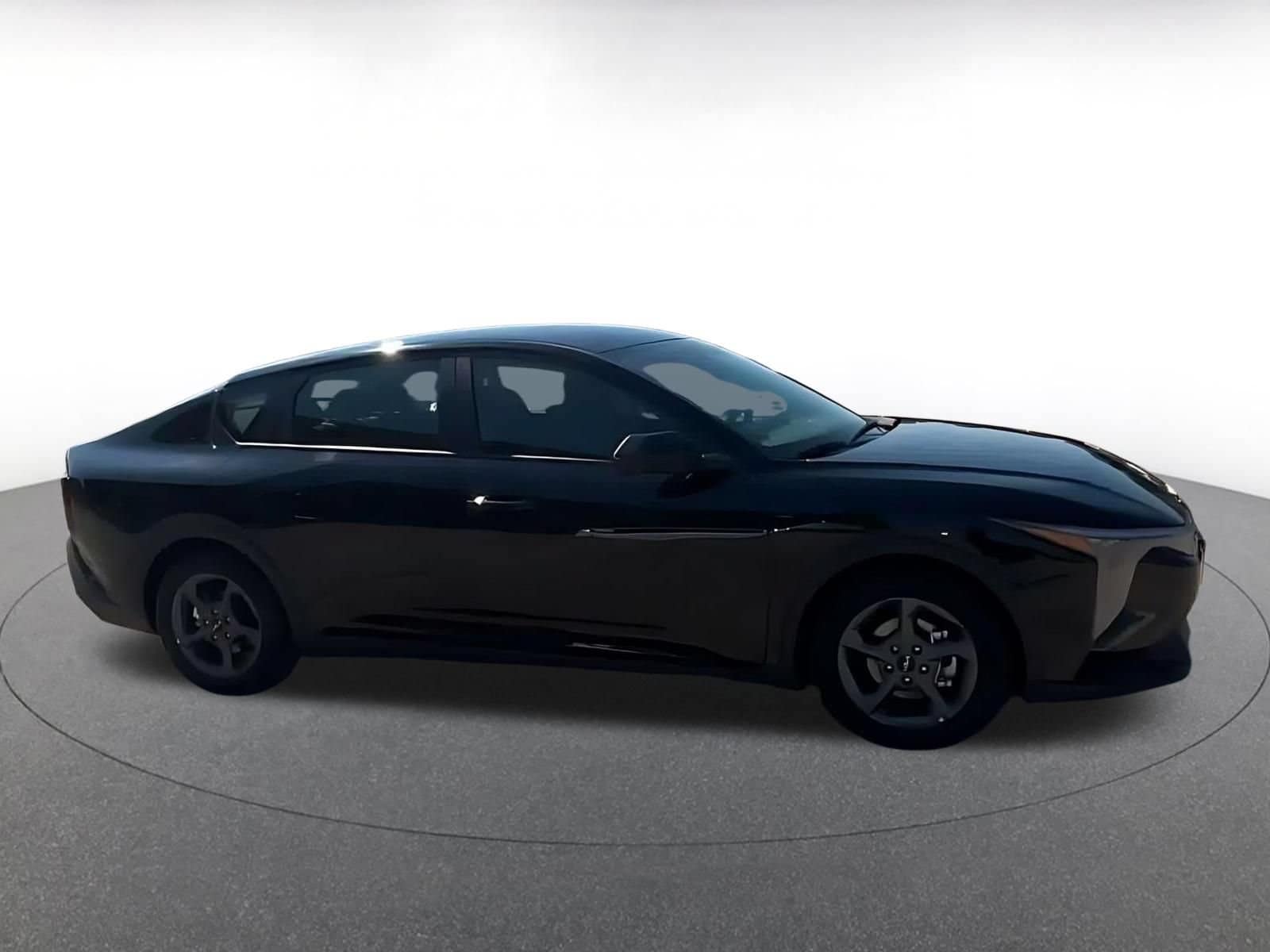 Thumbnail: 2026 Kia K4 - 15