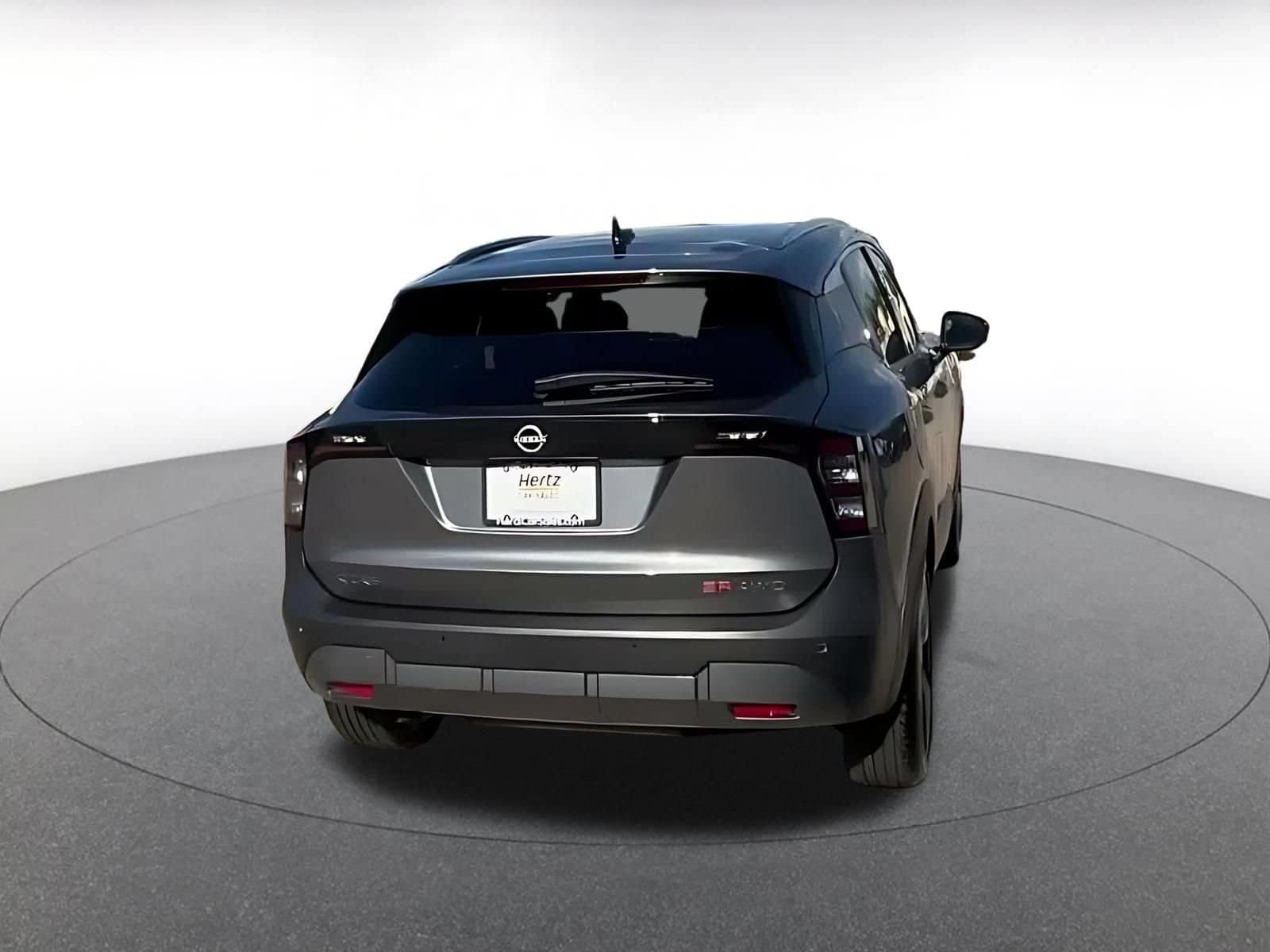 Thumbnail: 2026 Nissan Kicks - 14