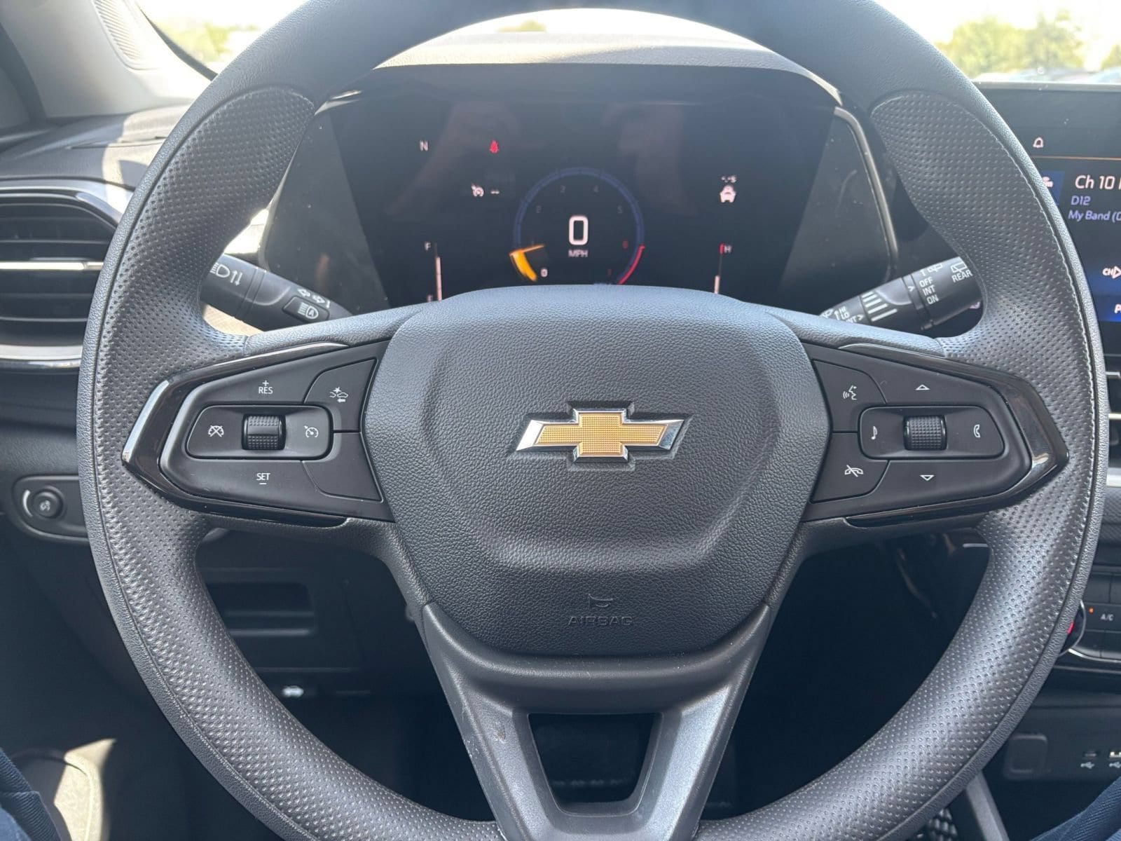 Thumbnail: 2025 Chevrolet TrailBlazer - 26