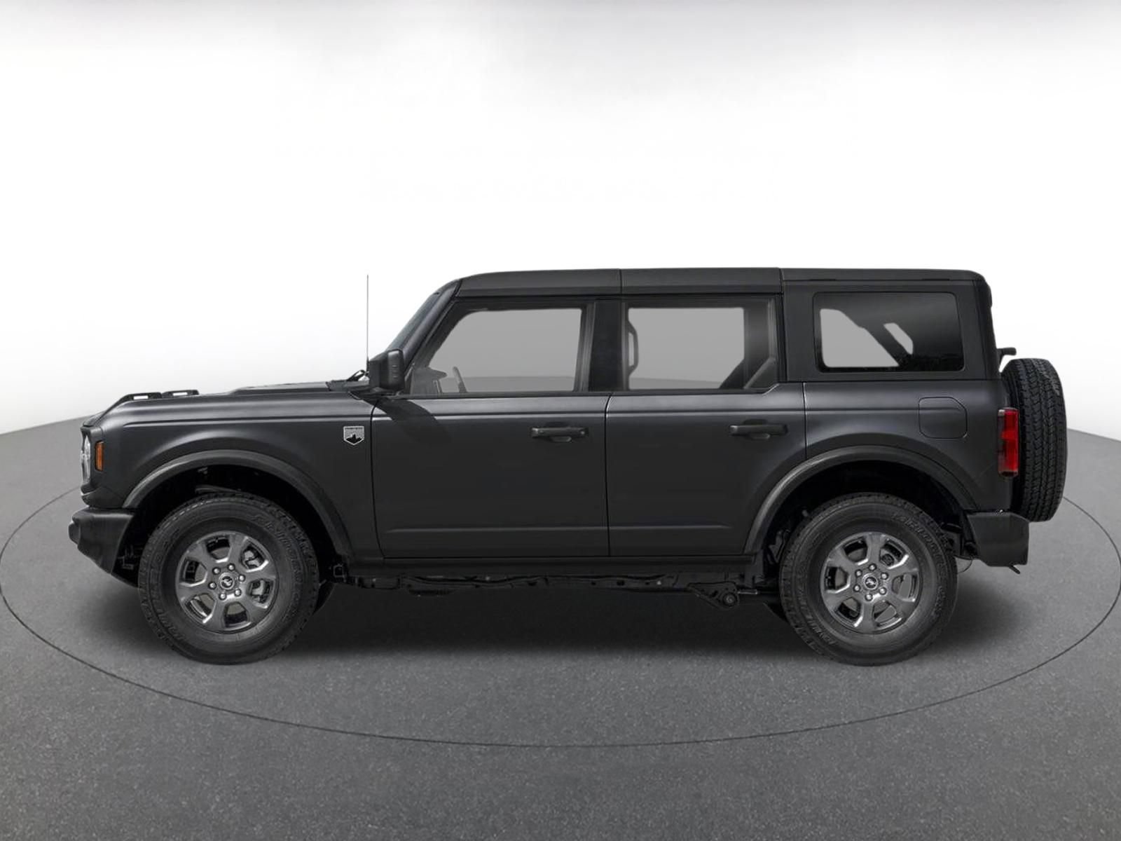 Thumbnail: 2026 Ford Bronco - 3
