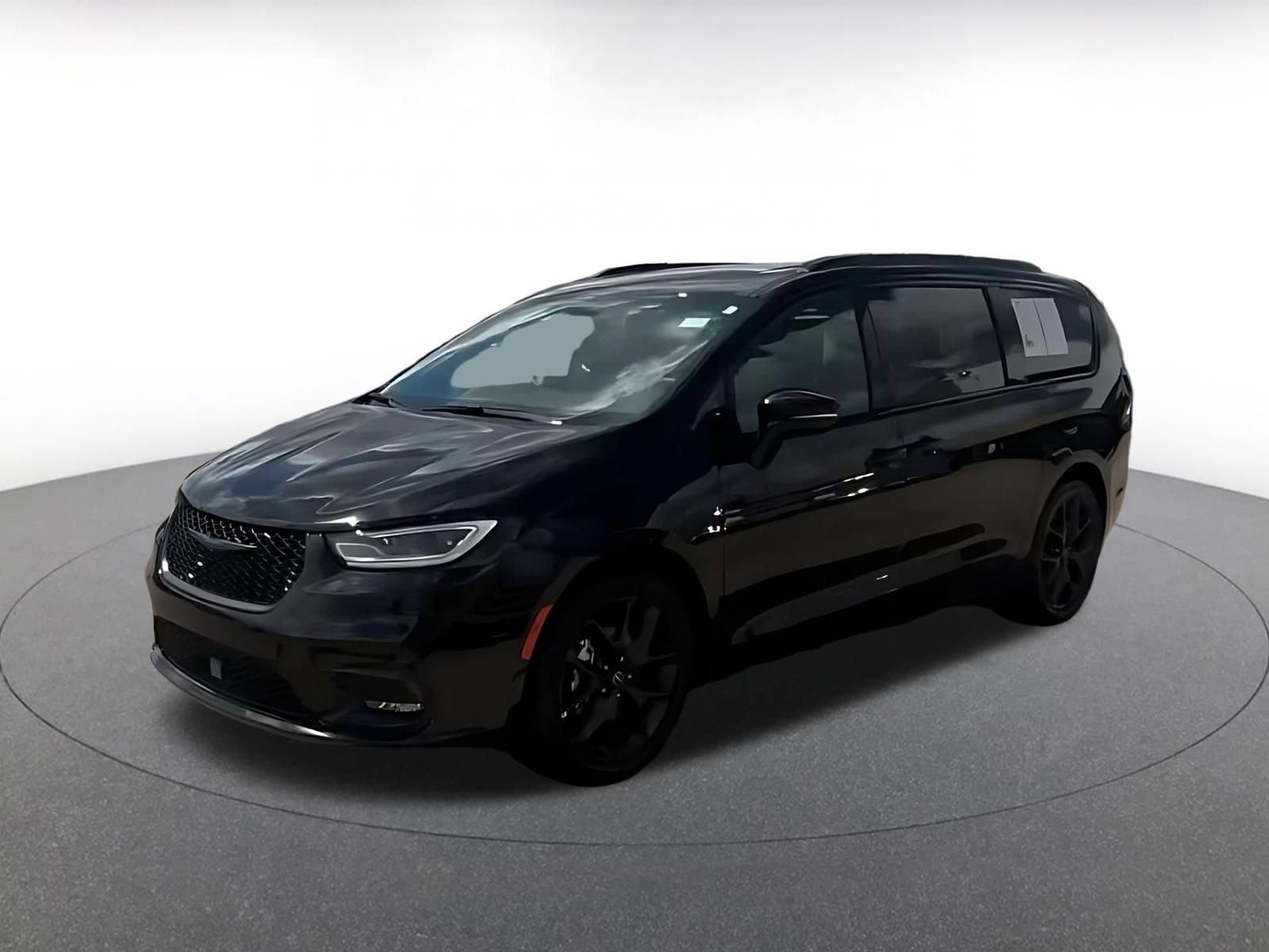 Thumbnail: 2025 Chrysler Pacifica - 7
