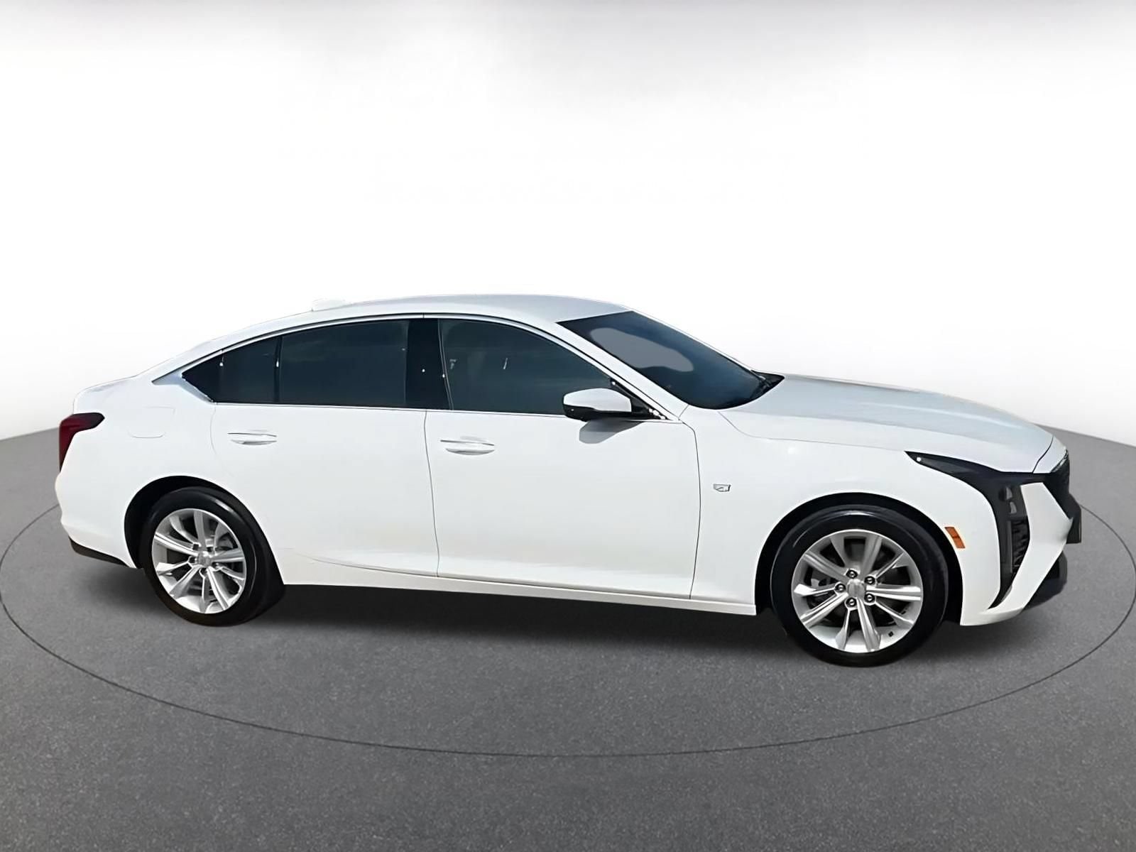 Thumbnail: 2026 Cadillac CT5 - 15