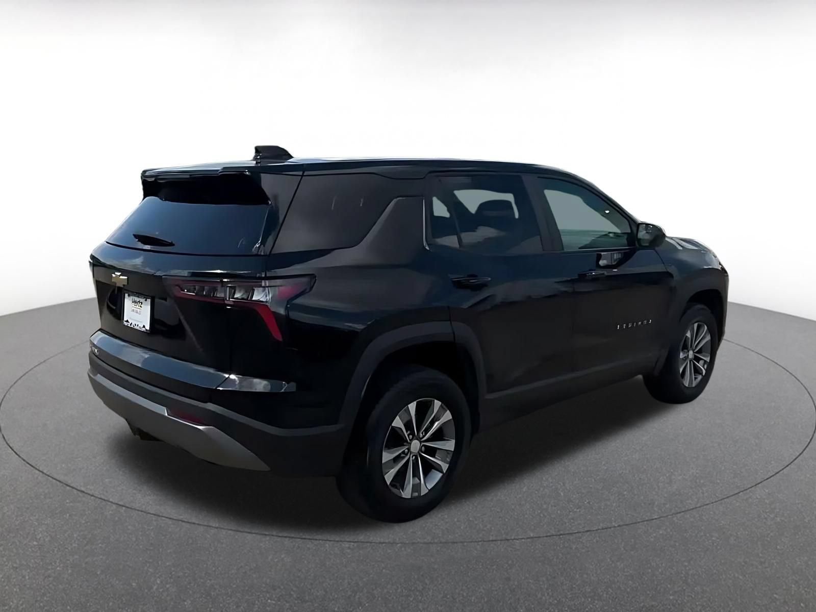 Thumbnail: 2025 Chevrolet Equinox - 12
