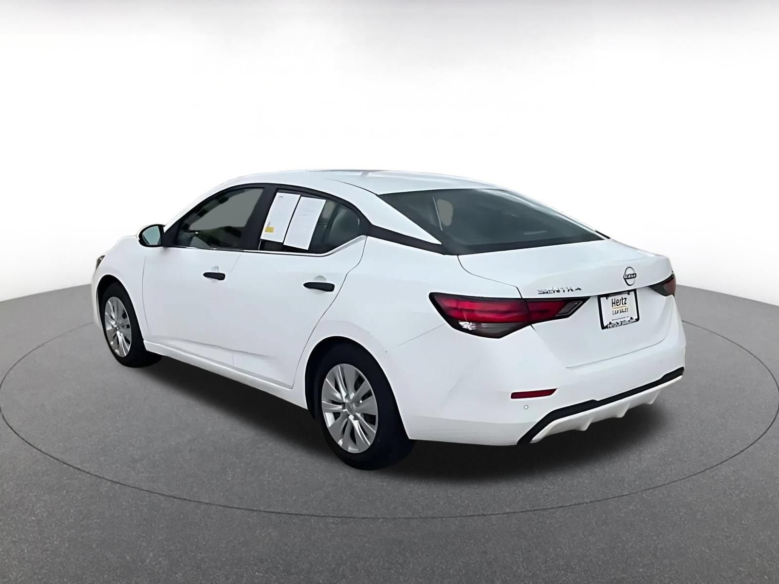 Thumbnail: 2025 Nissan Sentra - 9