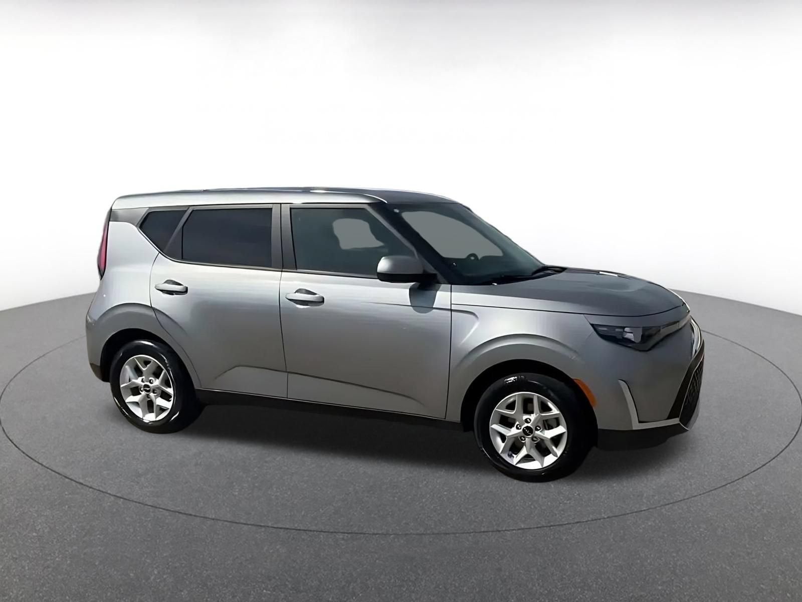 Thumbnail: 2025 Kia Soul - 2