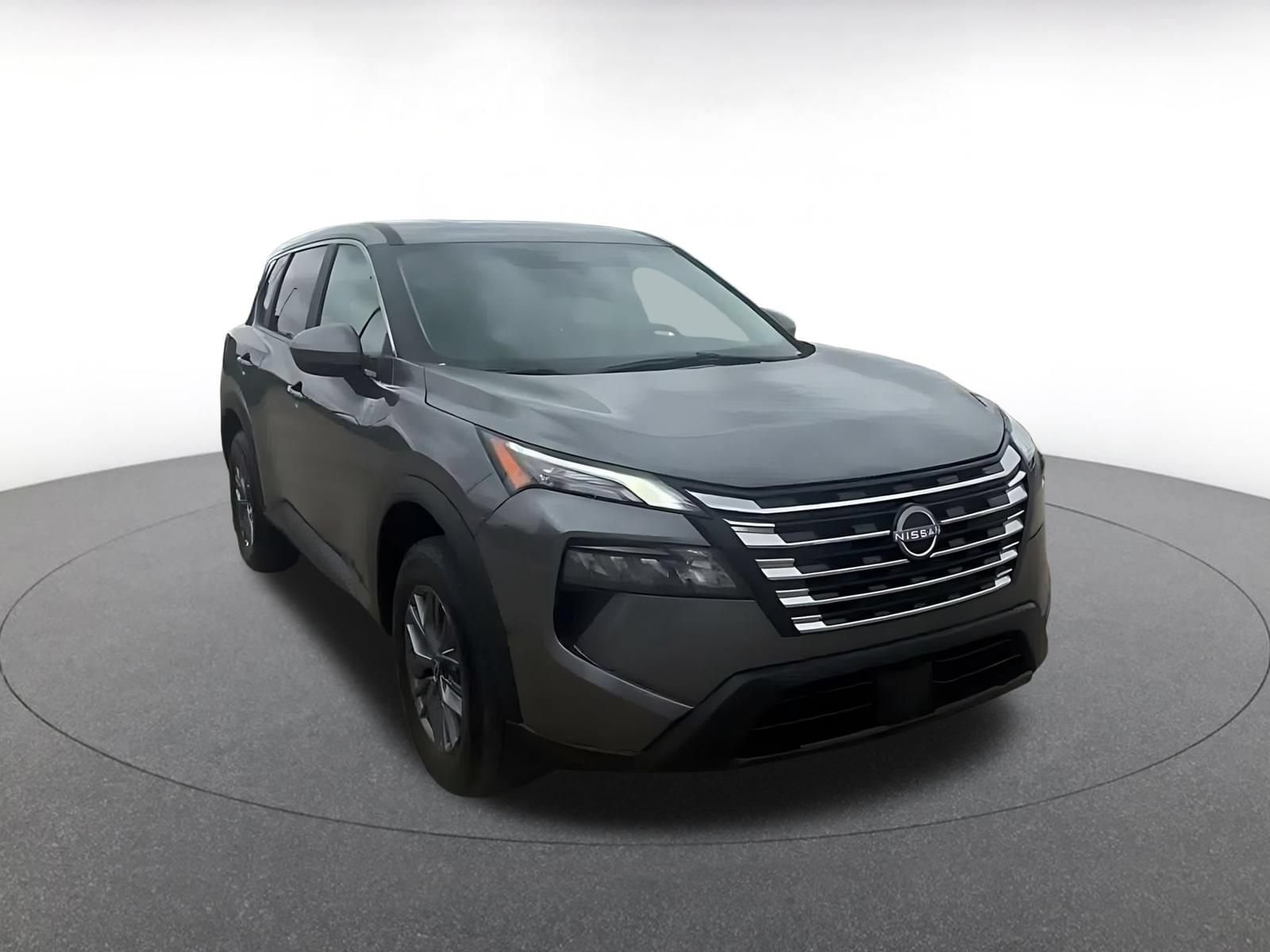 Thumbnail: 2026 Nissan Rogue - 3
