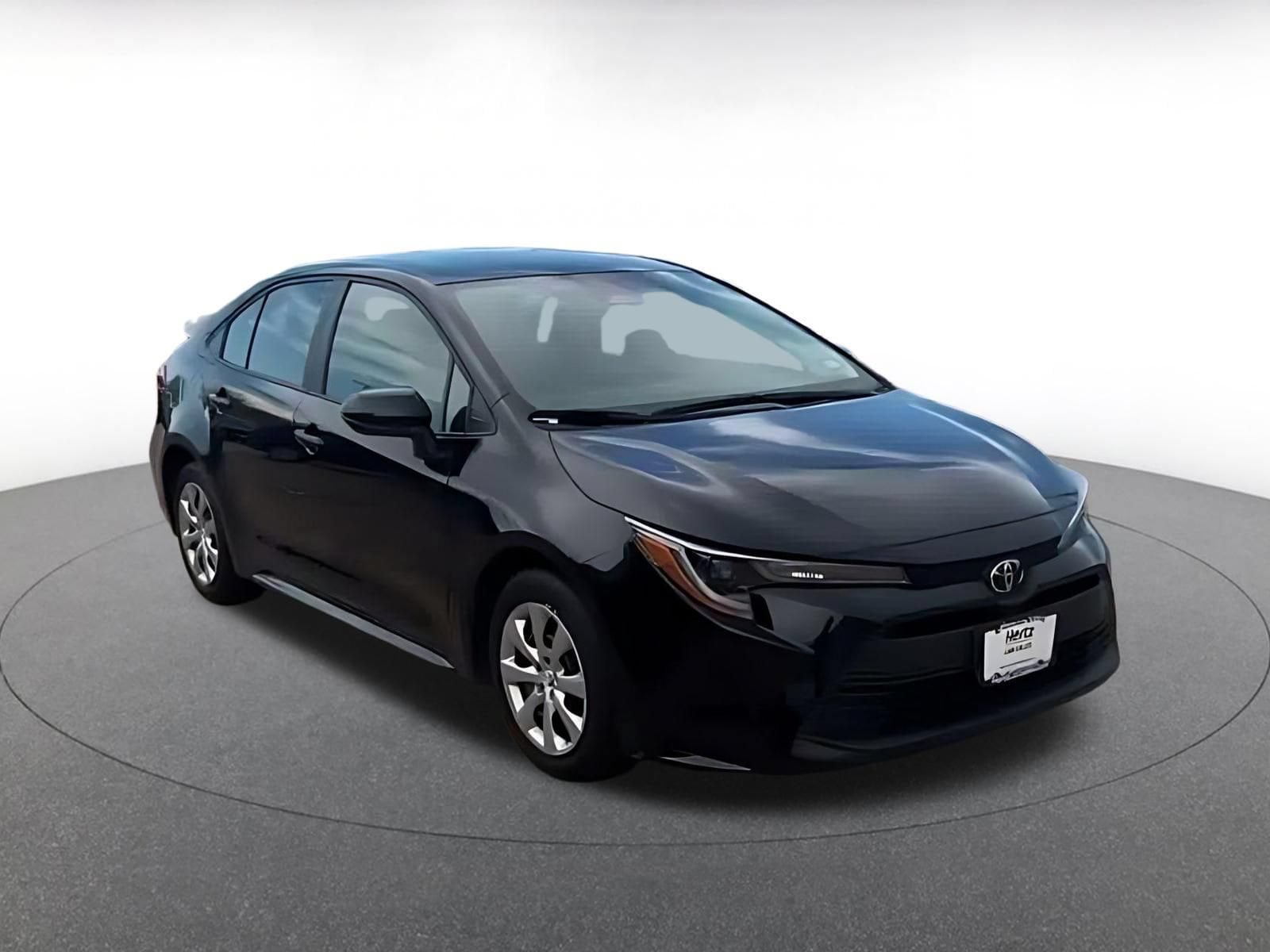 Thumbnail: 2025 Toyota Corolla - 3