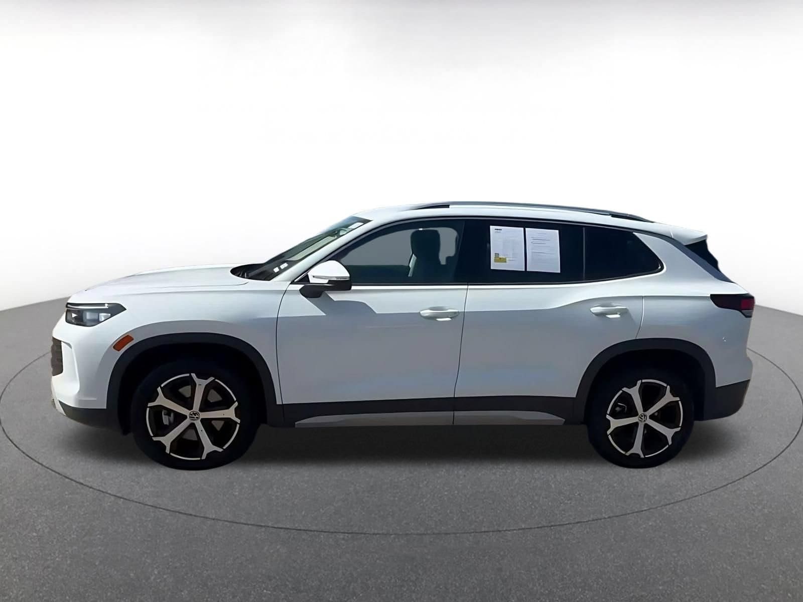 Thumbnail: 2026 Volkswagen Tiguan - 8