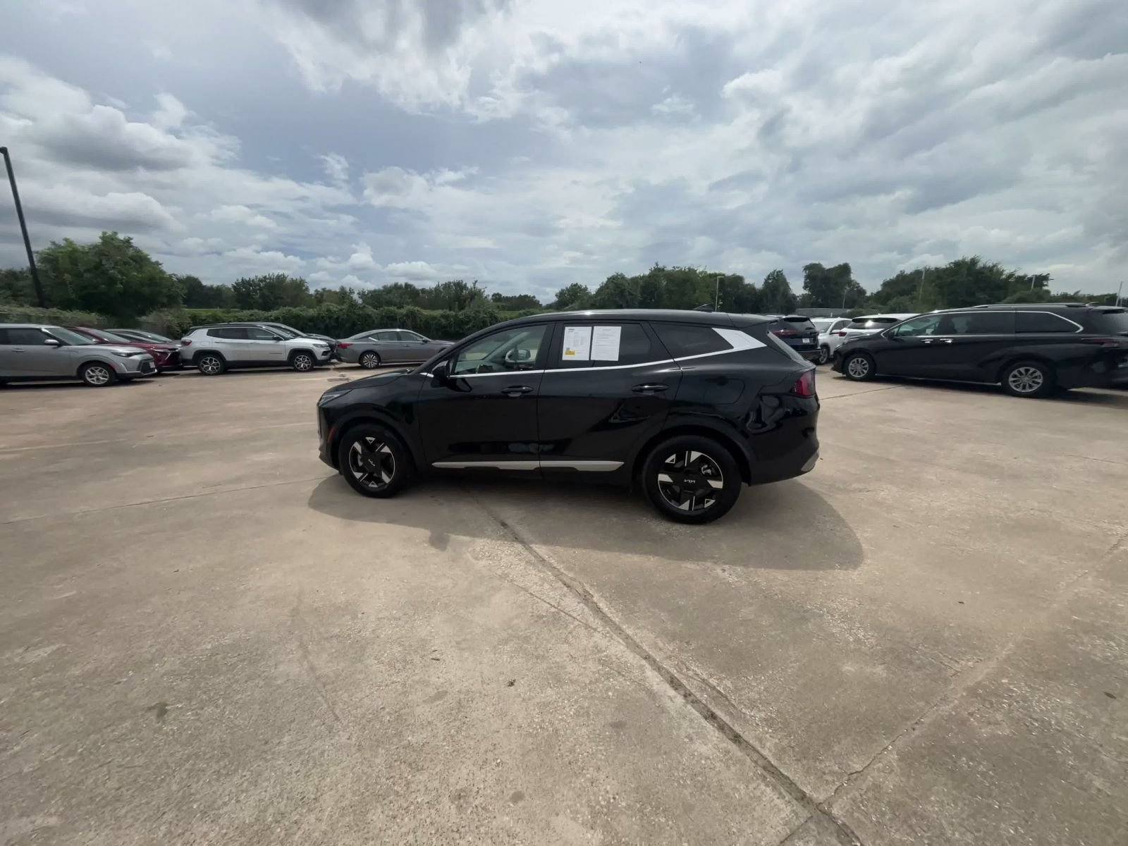 Thumbnail: 2026 Kia Sportage - 8