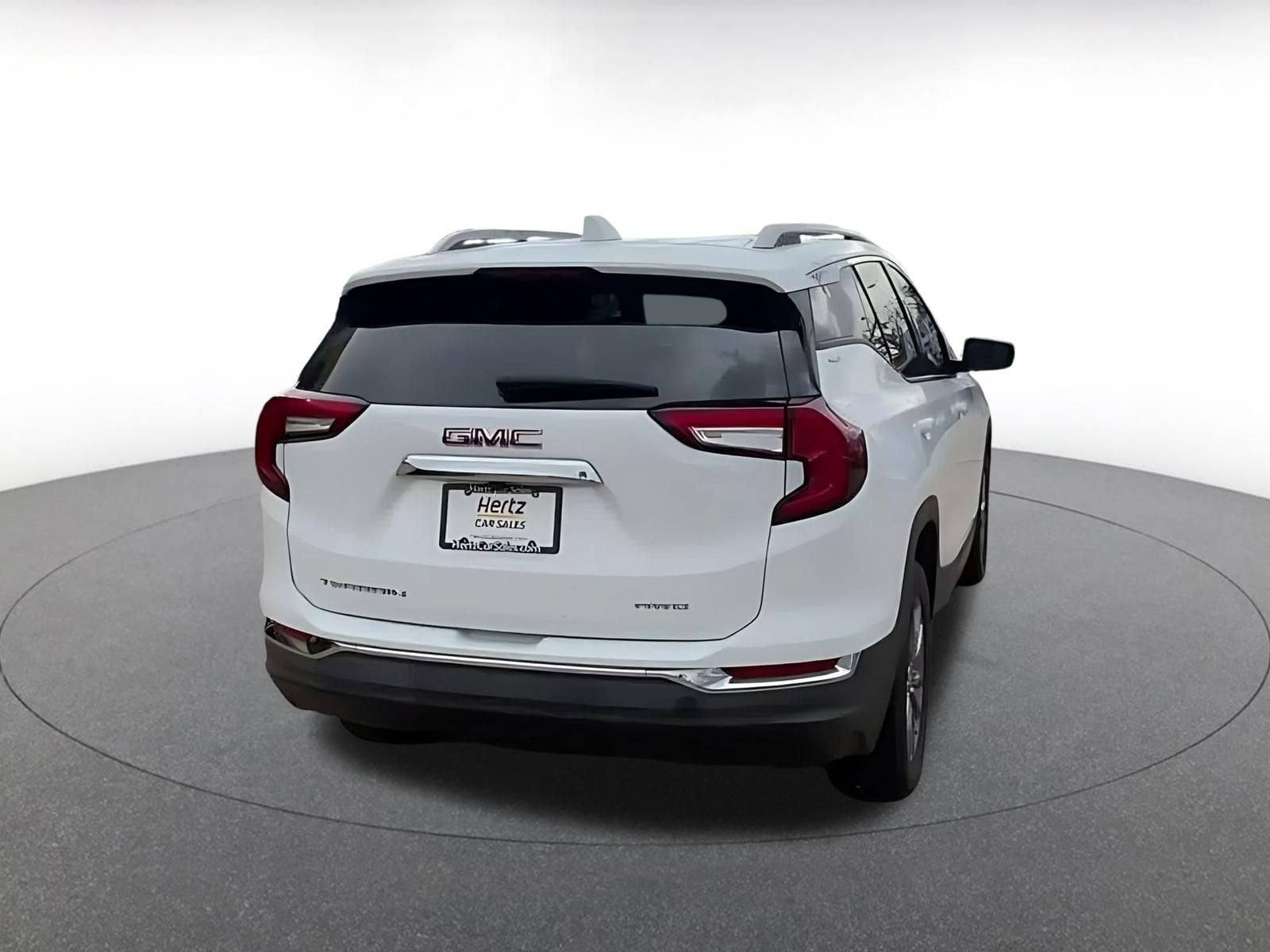 Thumbnail: 2024 GMC Terrain - 14