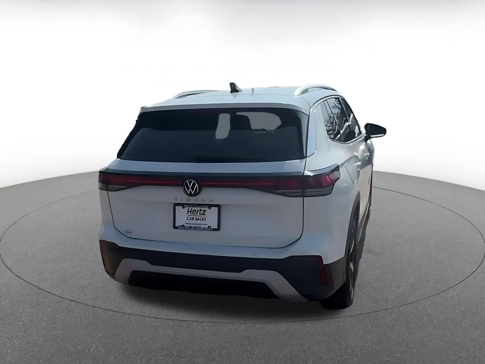 Thumbnail: 2026 Volkswagen Tiguan - 13