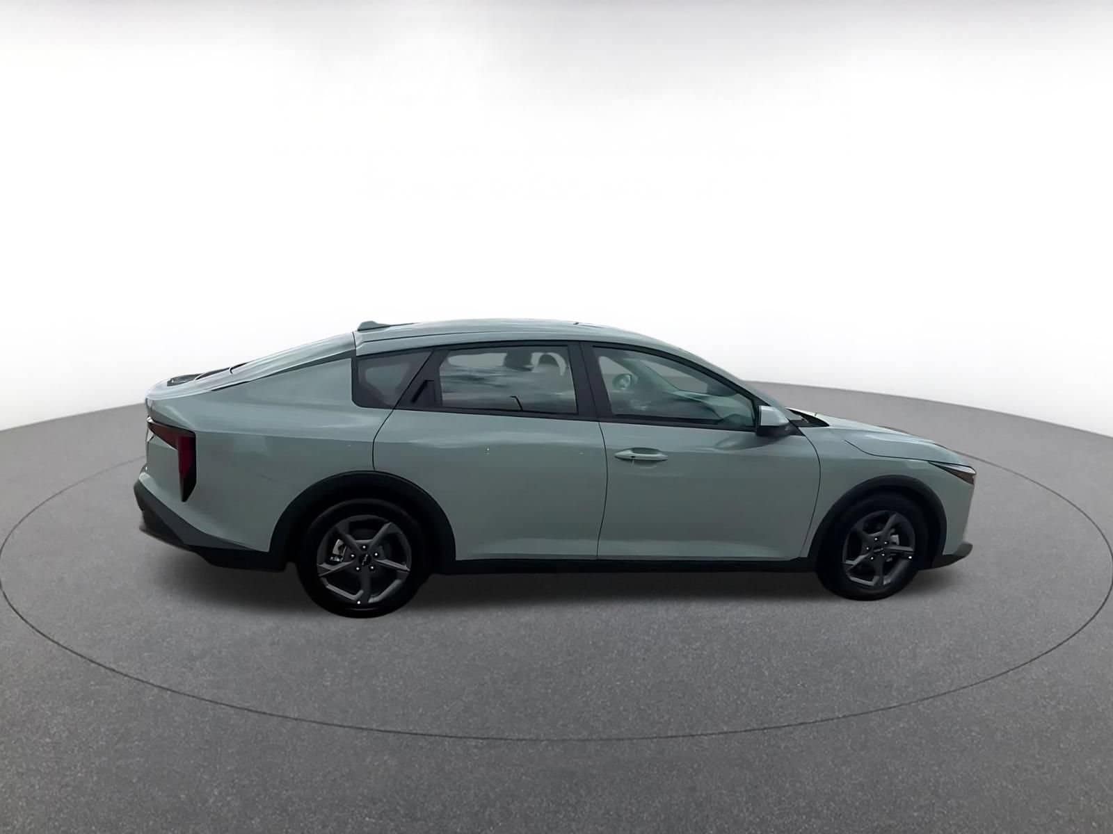 Thumbnail: 2026 Kia K4 - 14