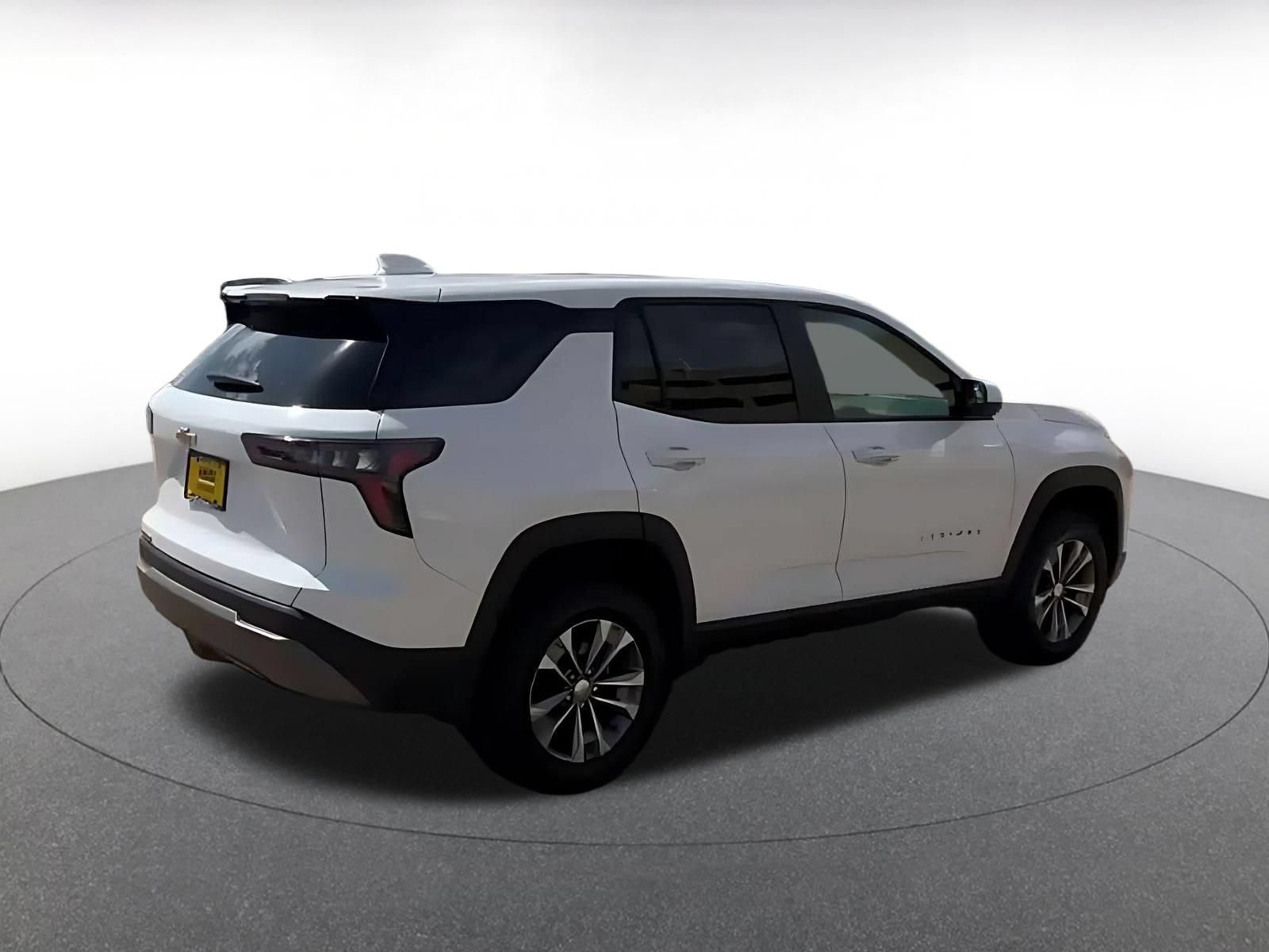 Thumbnail: 2025 Chevrolet Equinox - 14