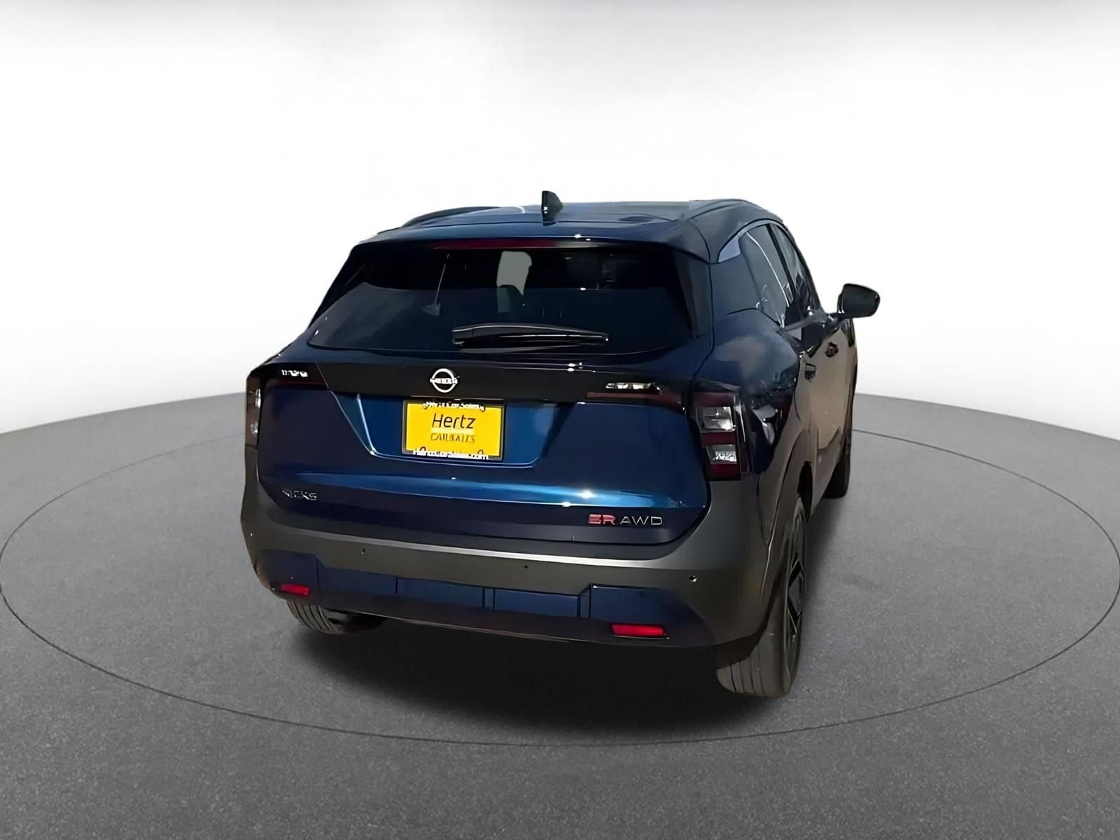 Thumbnail: 2026 Nissan Kicks - 13