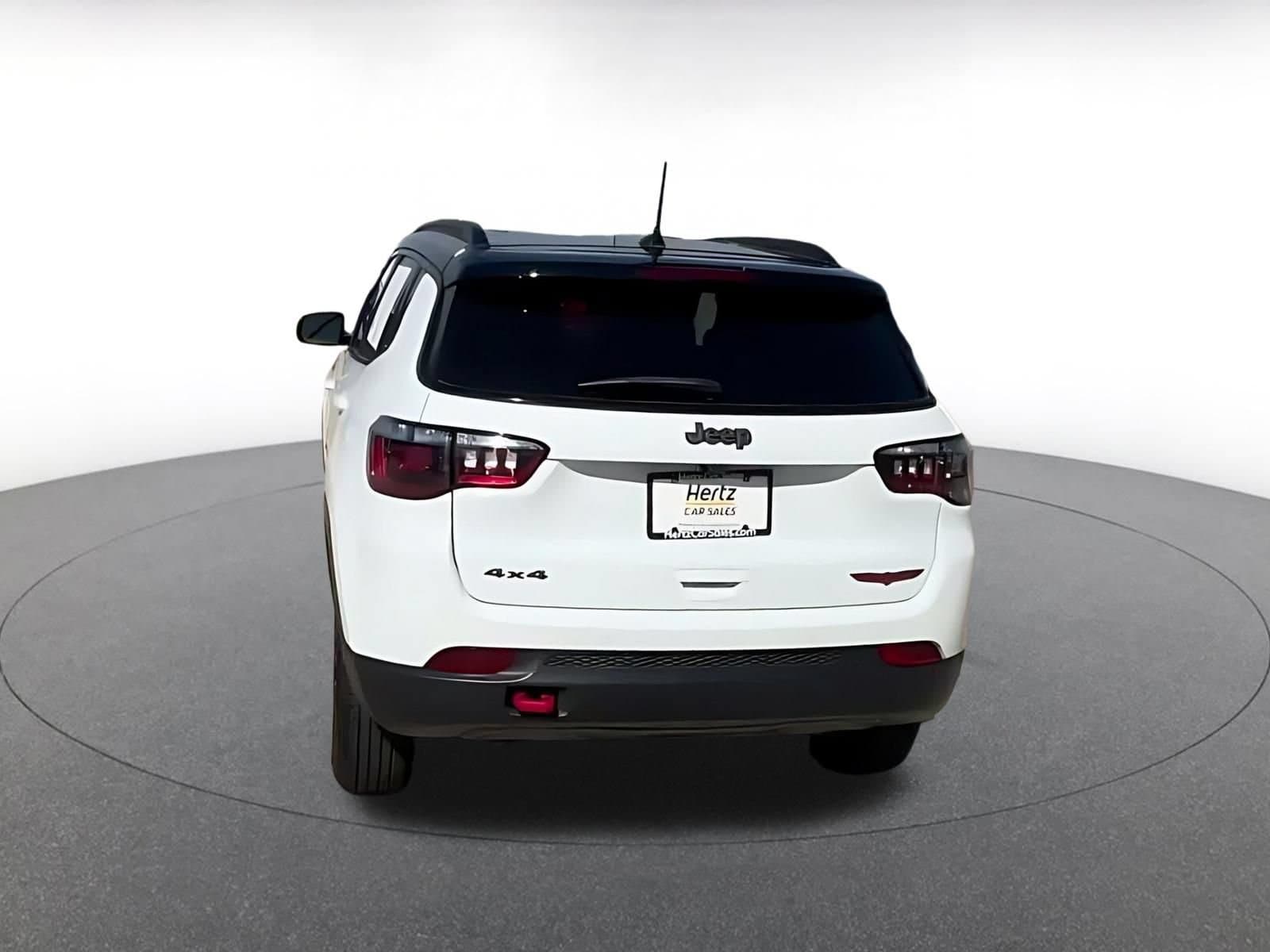 Thumbnail: 2025 Jeep Compass - 10