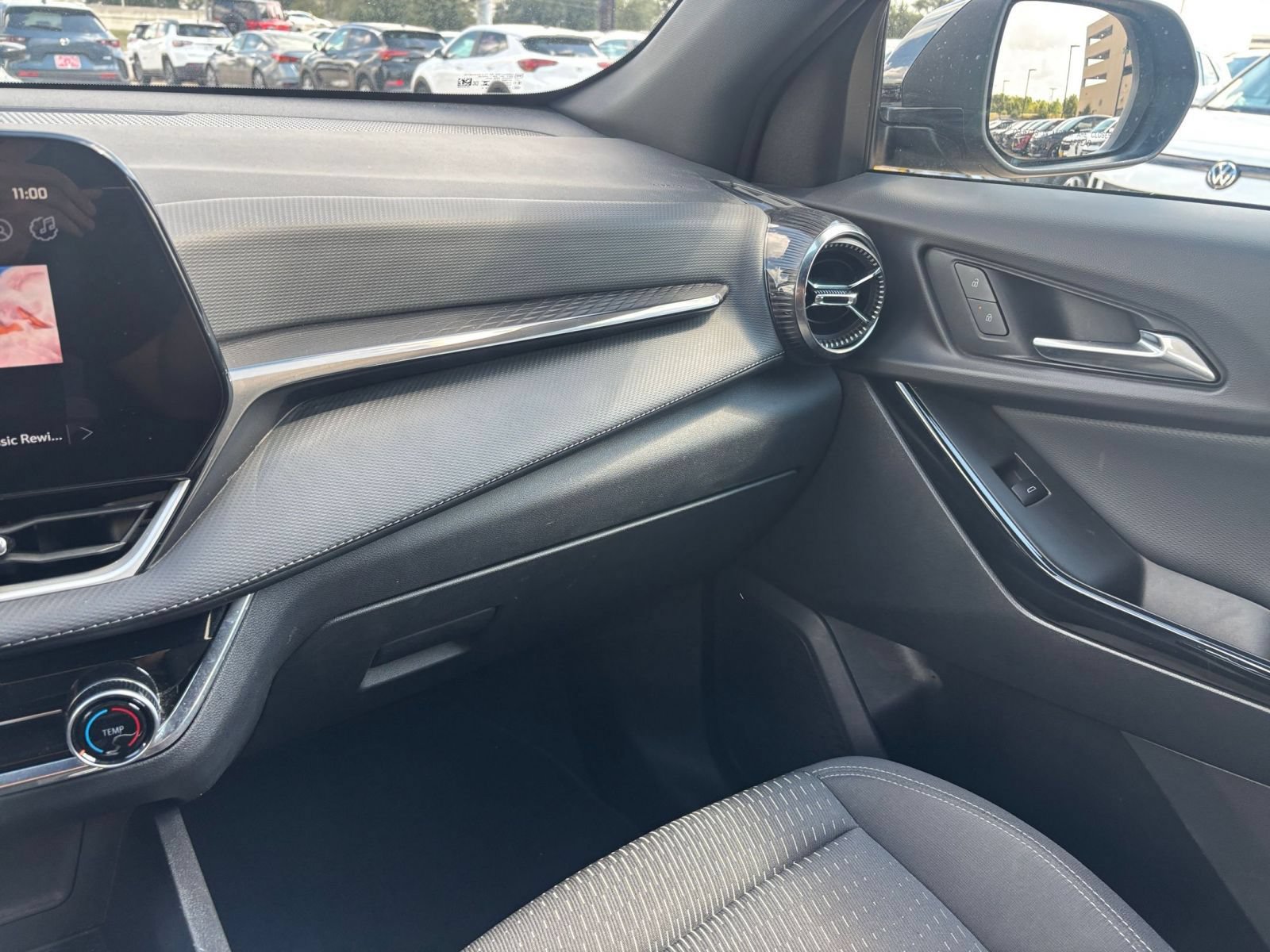 Thumbnail: 2025 Chevrolet Equinox - 35