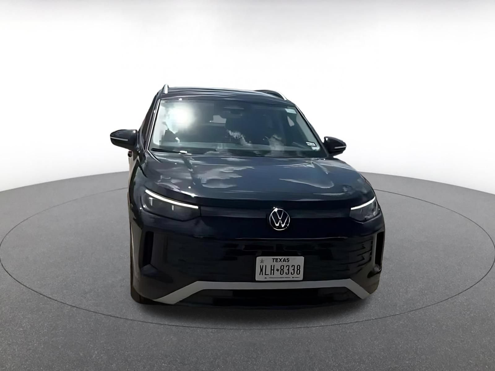 Thumbnail: 2026 Volkswagen Tiguan - 4