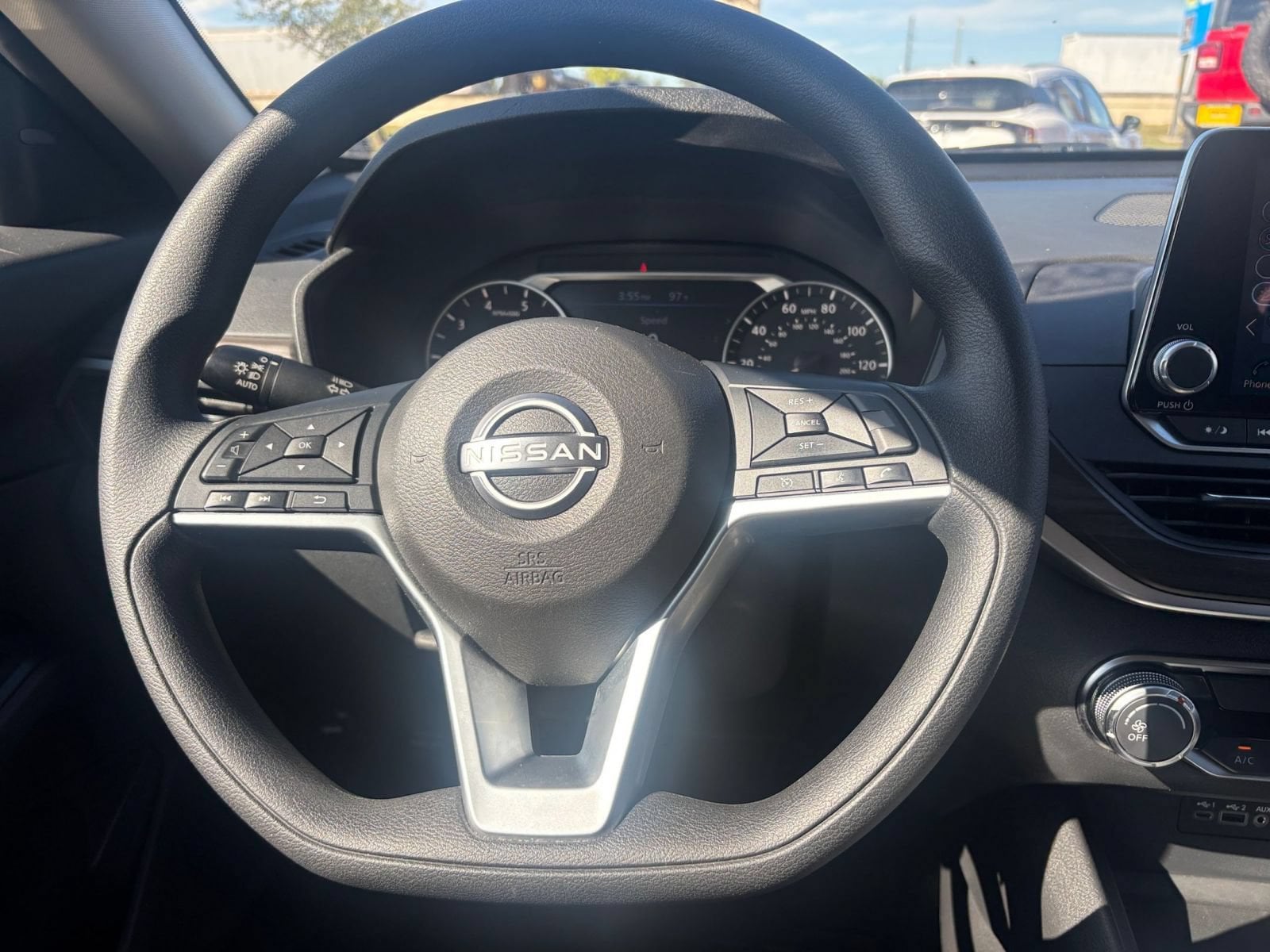 Thumbnail: 2025 Nissan Altima - 26