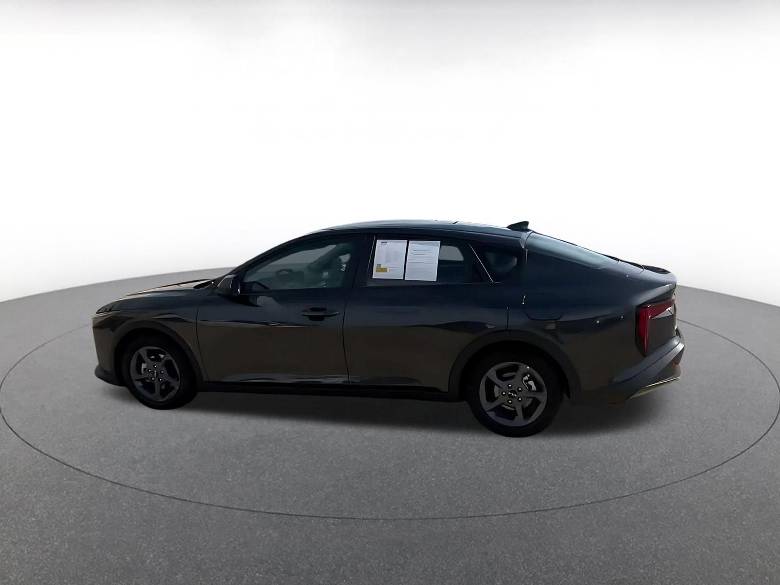 Thumbnail: 2026 Kia K4 - 8