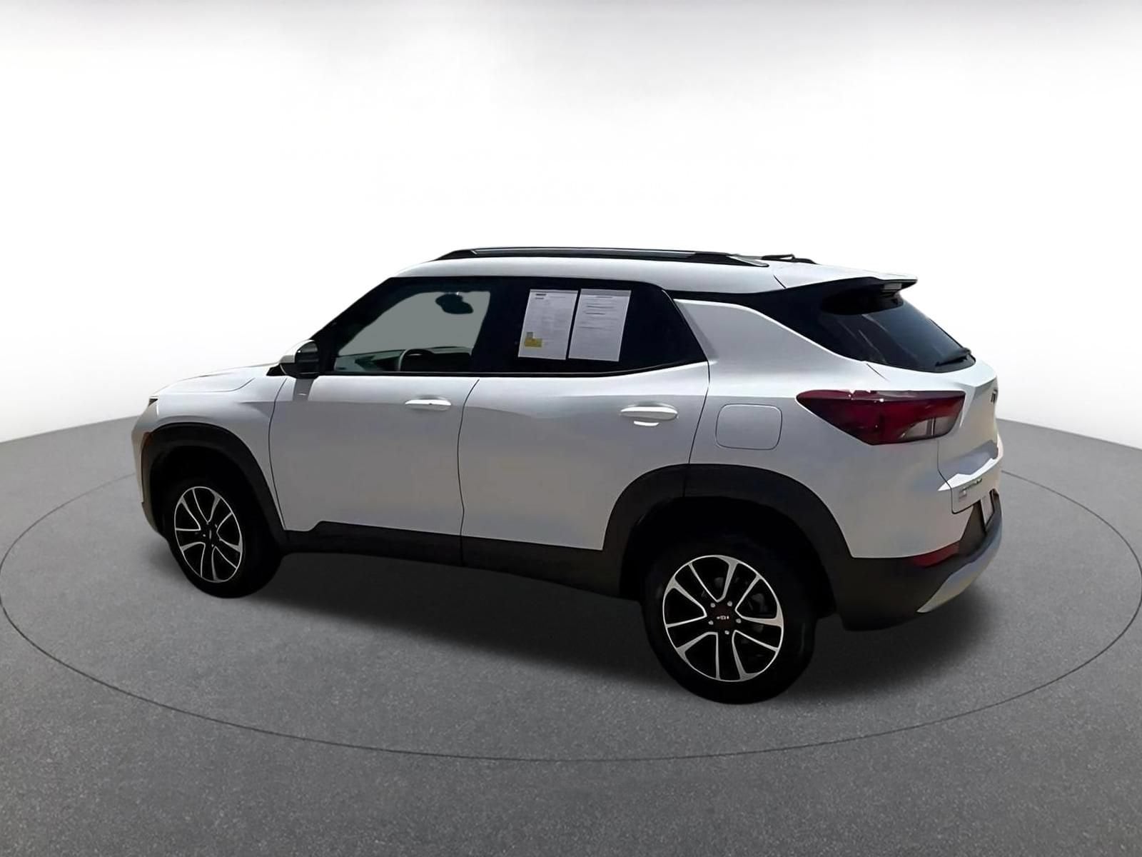 Thumbnail: 2025 Chevrolet TrailBlazer - 9