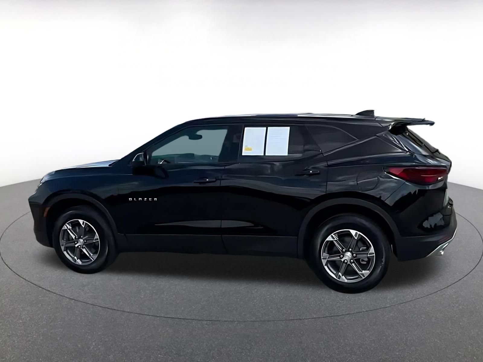 Thumbnail: 2026 Chevrolet Blazer - 9